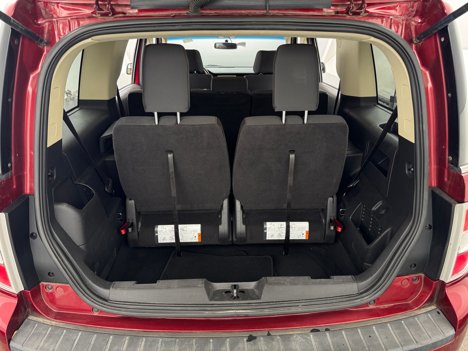 Thumbnail: 2019 Ford Flex - 7