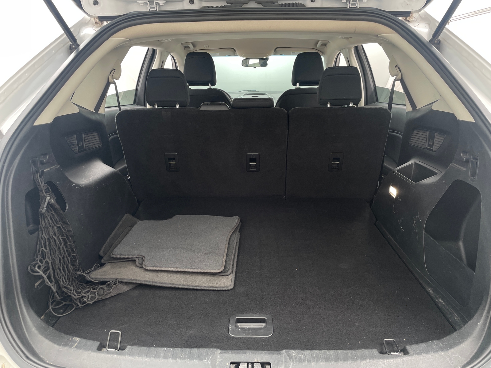 Thumbnail: 2020 Ford Edge - 7