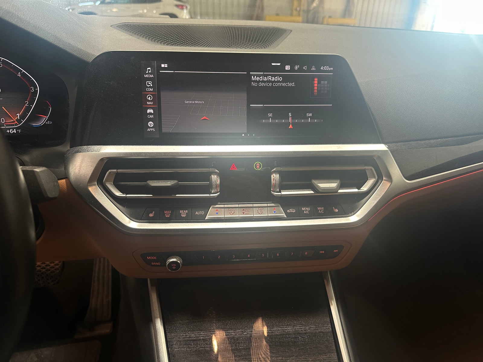 Thumbnail: 2022 BMW 3 Series - 3