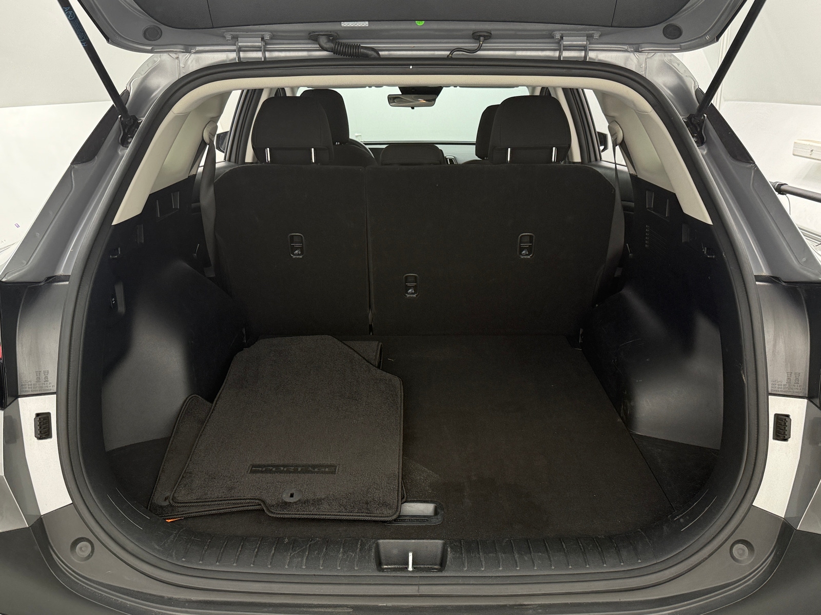 Thumbnail: 2025 Kia Sportage - 7