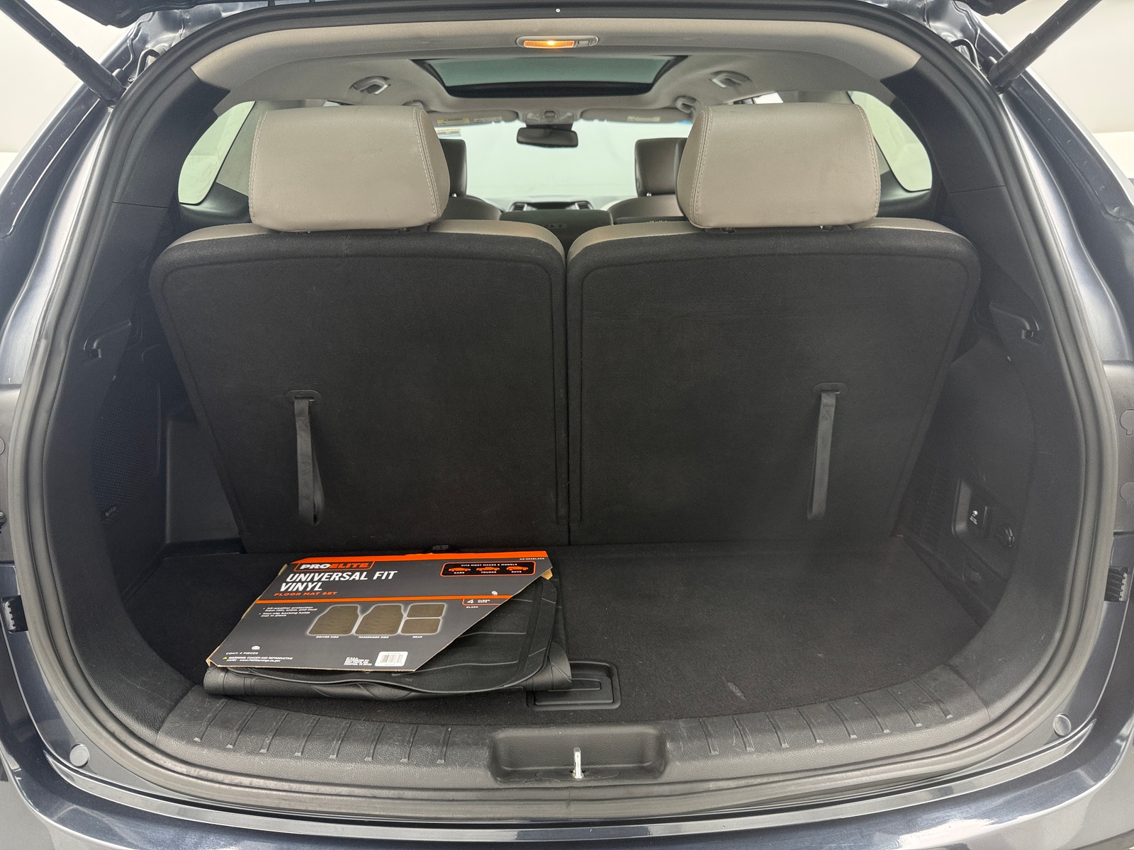 Thumbnail: 2017 Hyundai Santa Fe - 6