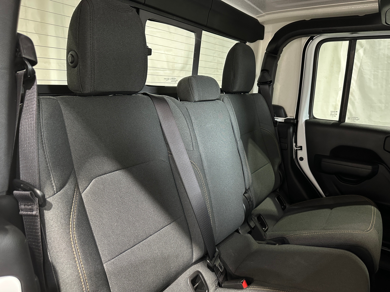 Thumbnail: 2025 Jeep Gladiator - 6