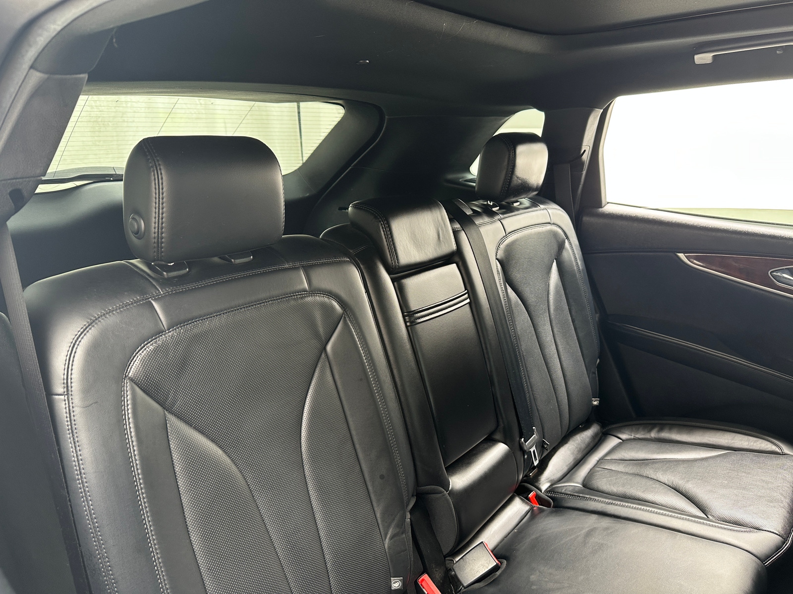 Thumbnail: 2019 Lincoln Nautilus - 5