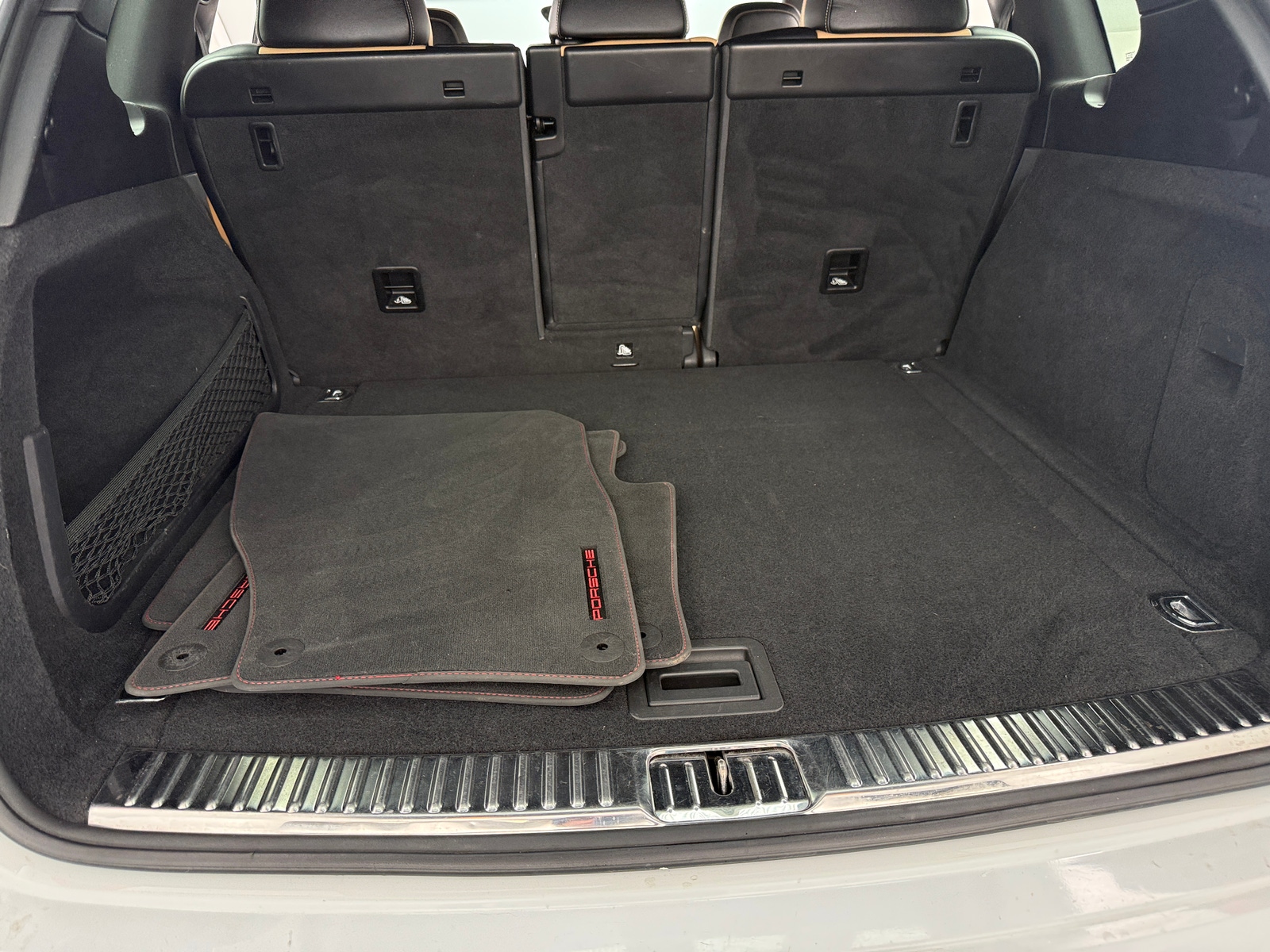 Thumbnail: 2016 Porsche Cayenne - 6