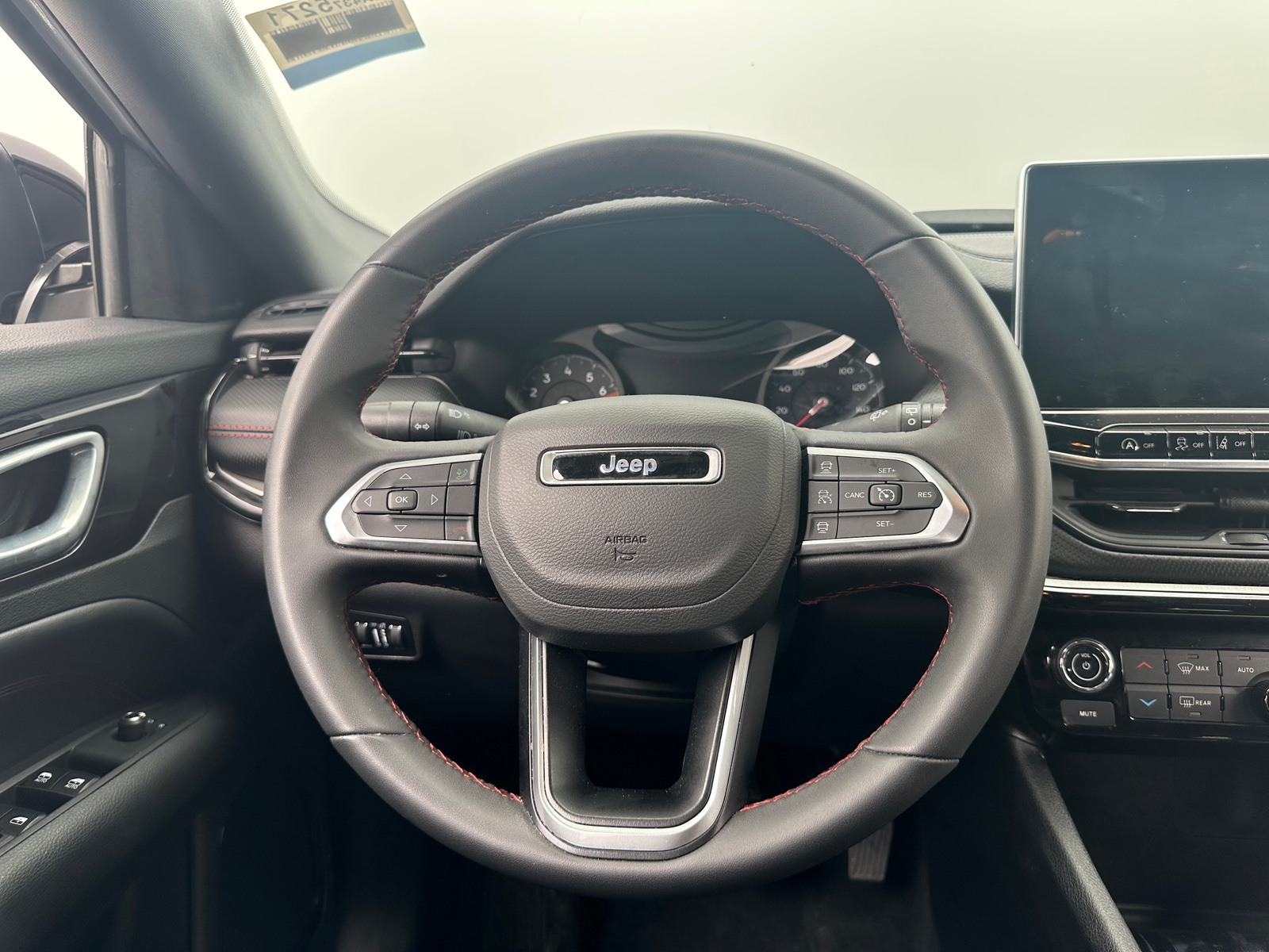 Thumbnail: 2025 Jeep Compass - 4