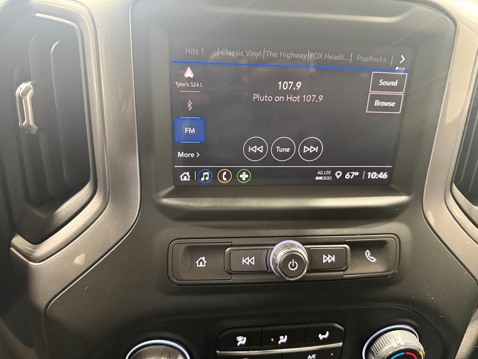 Thumbnail: 2024 Chevrolet Silverado 2500 - 4