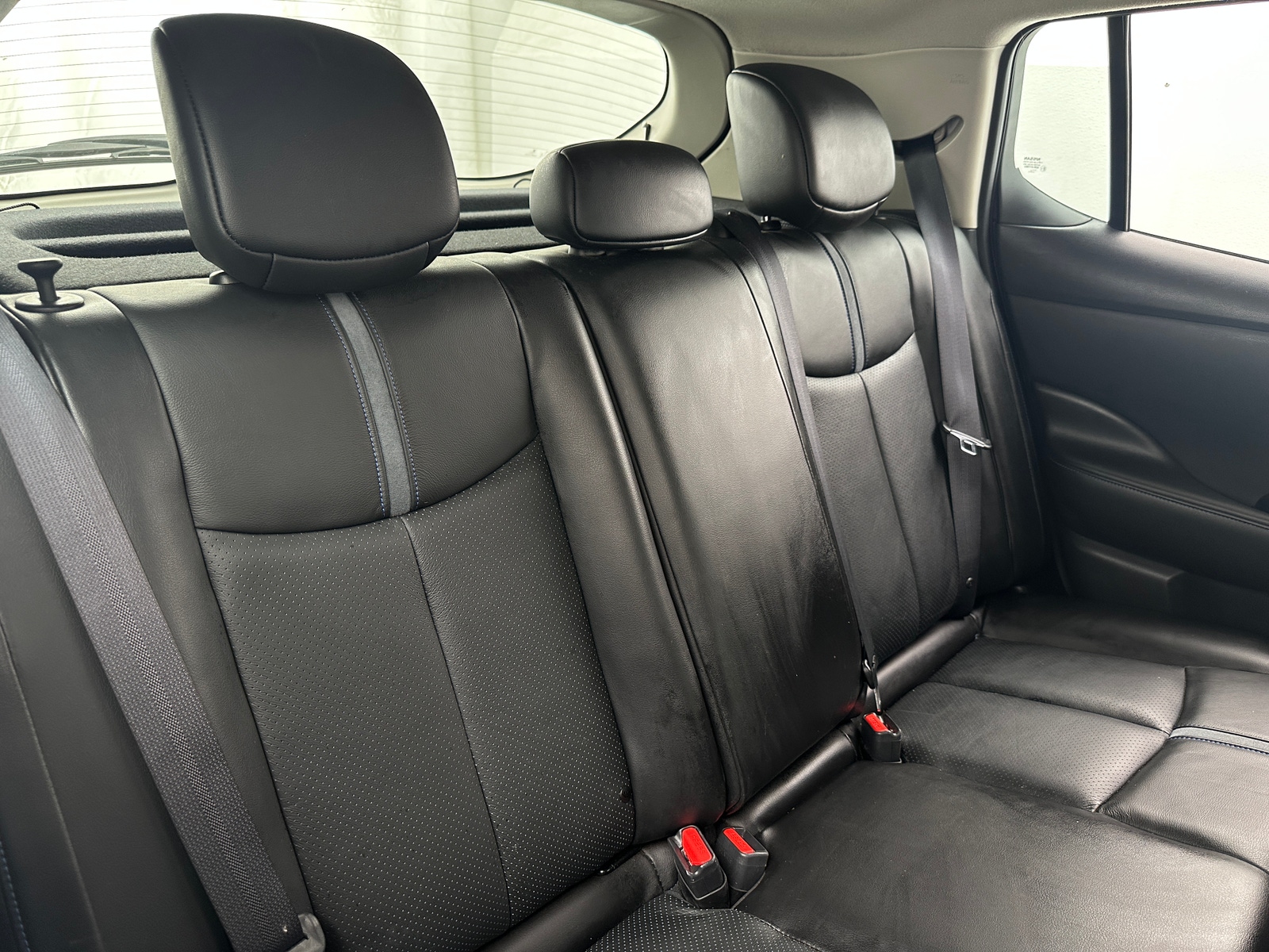 Thumbnail: 2022 Nissan Leaf - 5