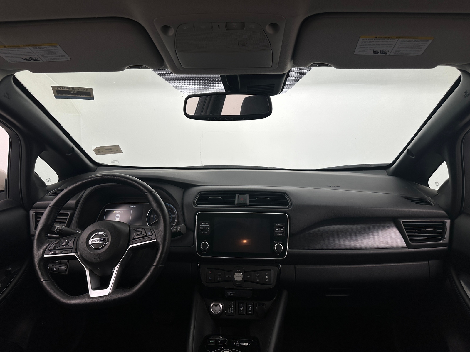 Thumbnail: 2022 Nissan Leaf - 2