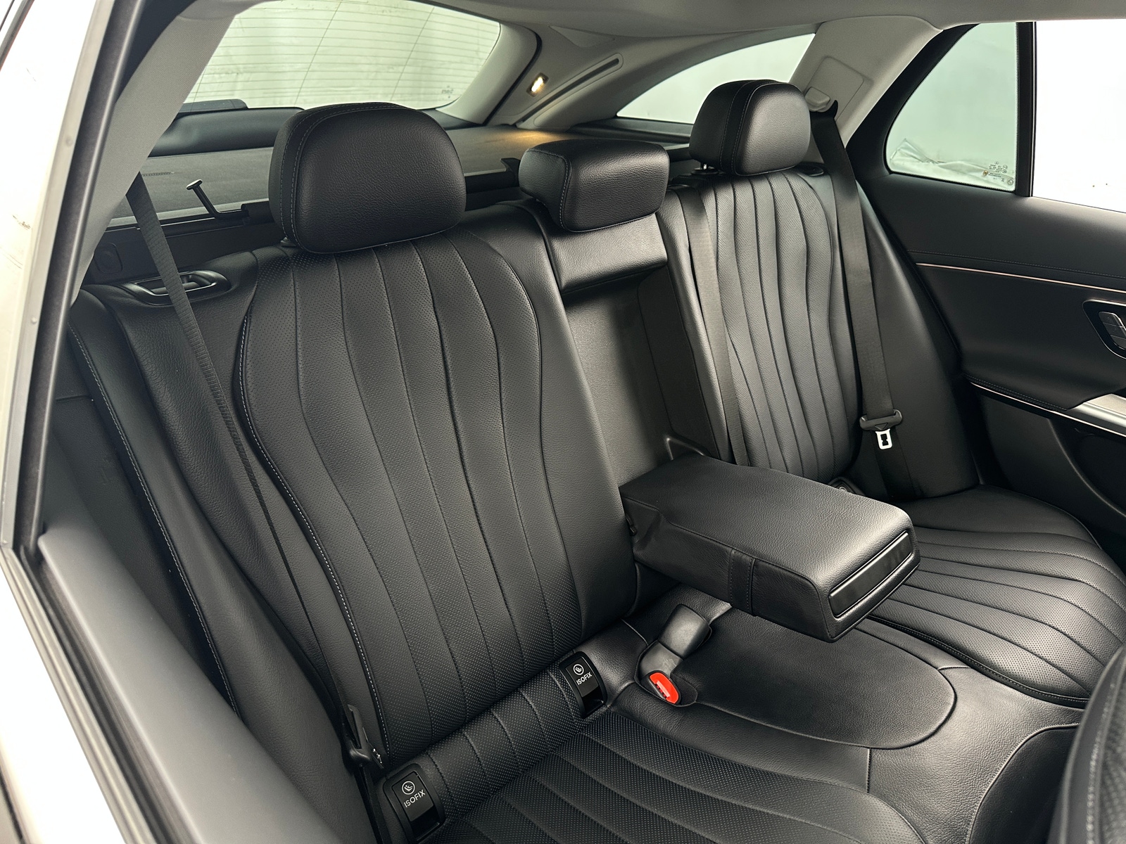 Thumbnail: 2025 Mercedes-Benz E-Class - 5