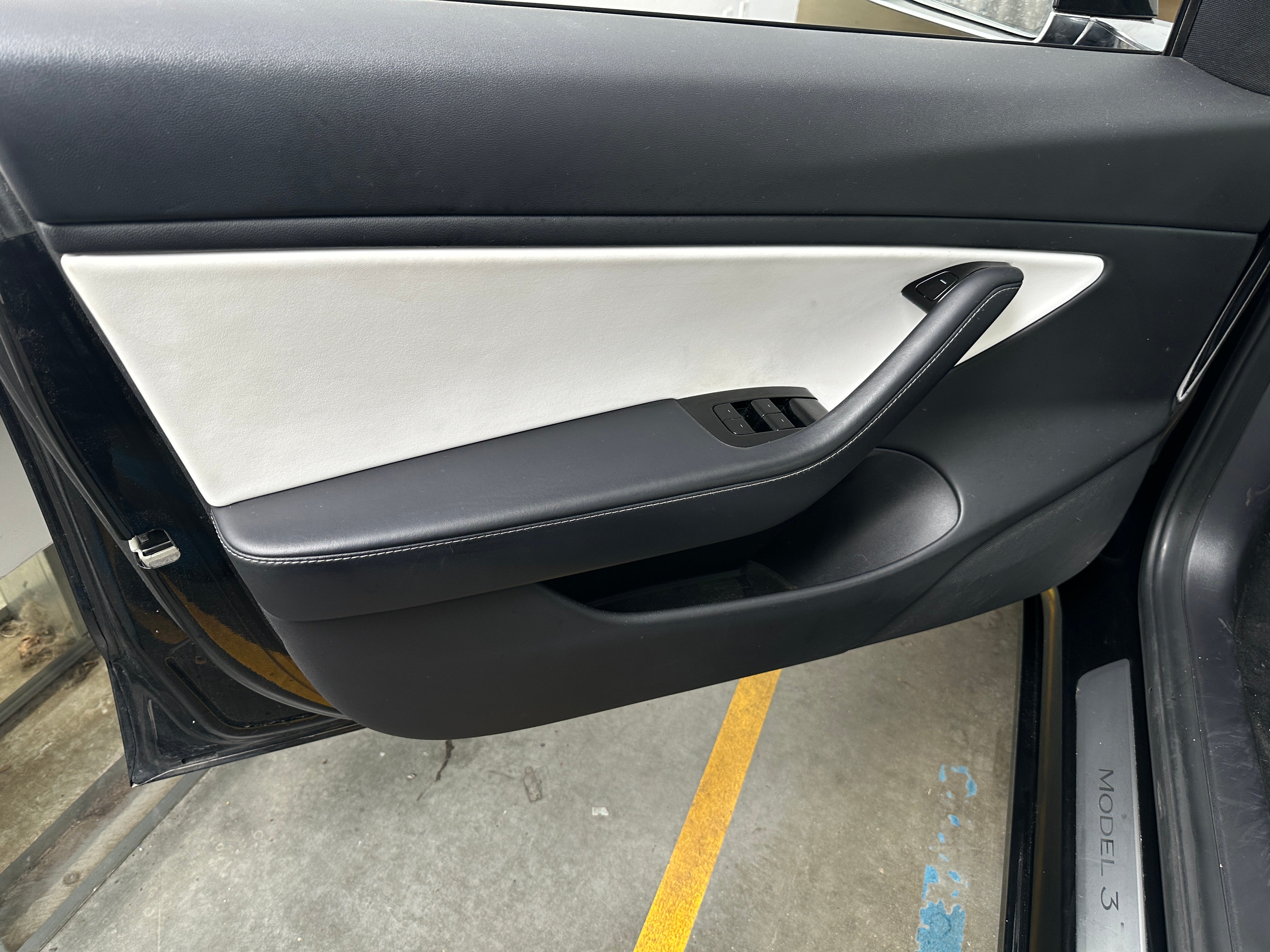2020 Tesla Model 3 - Image 1