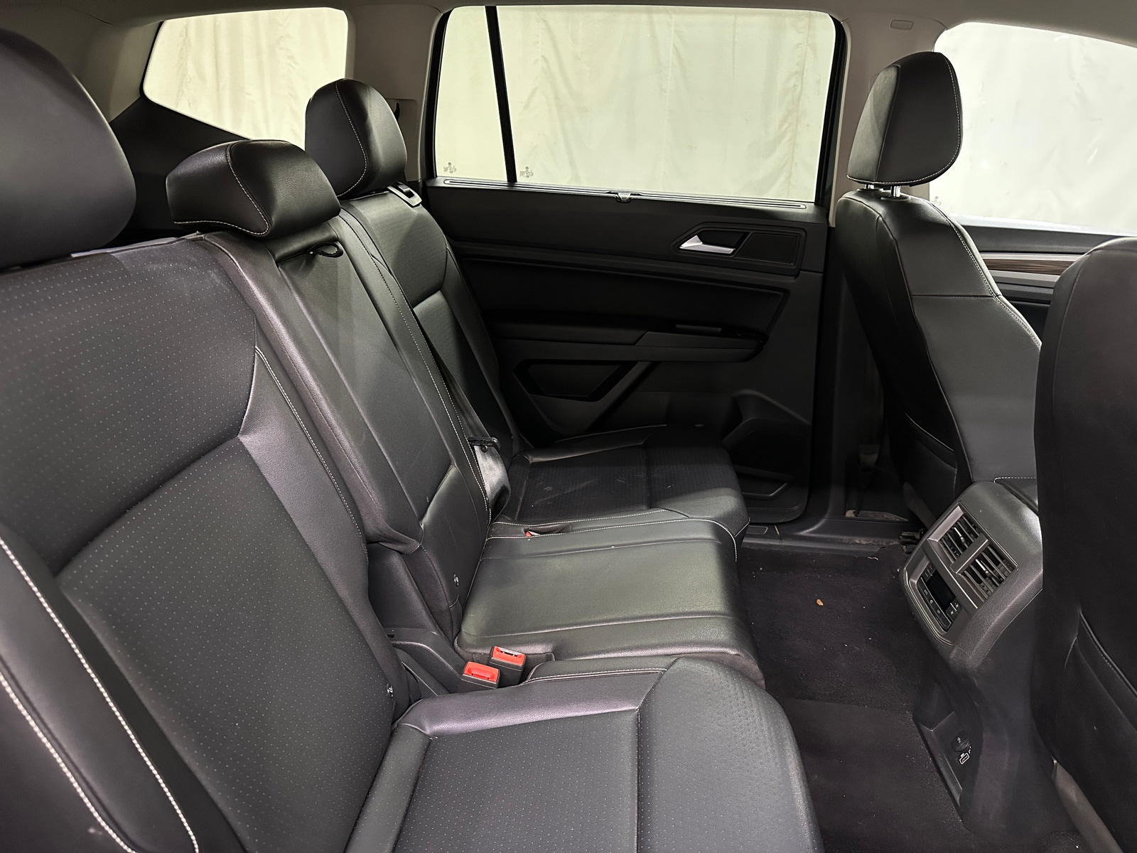 Thumbnail: 2021 Volkswagen Atlas - 5