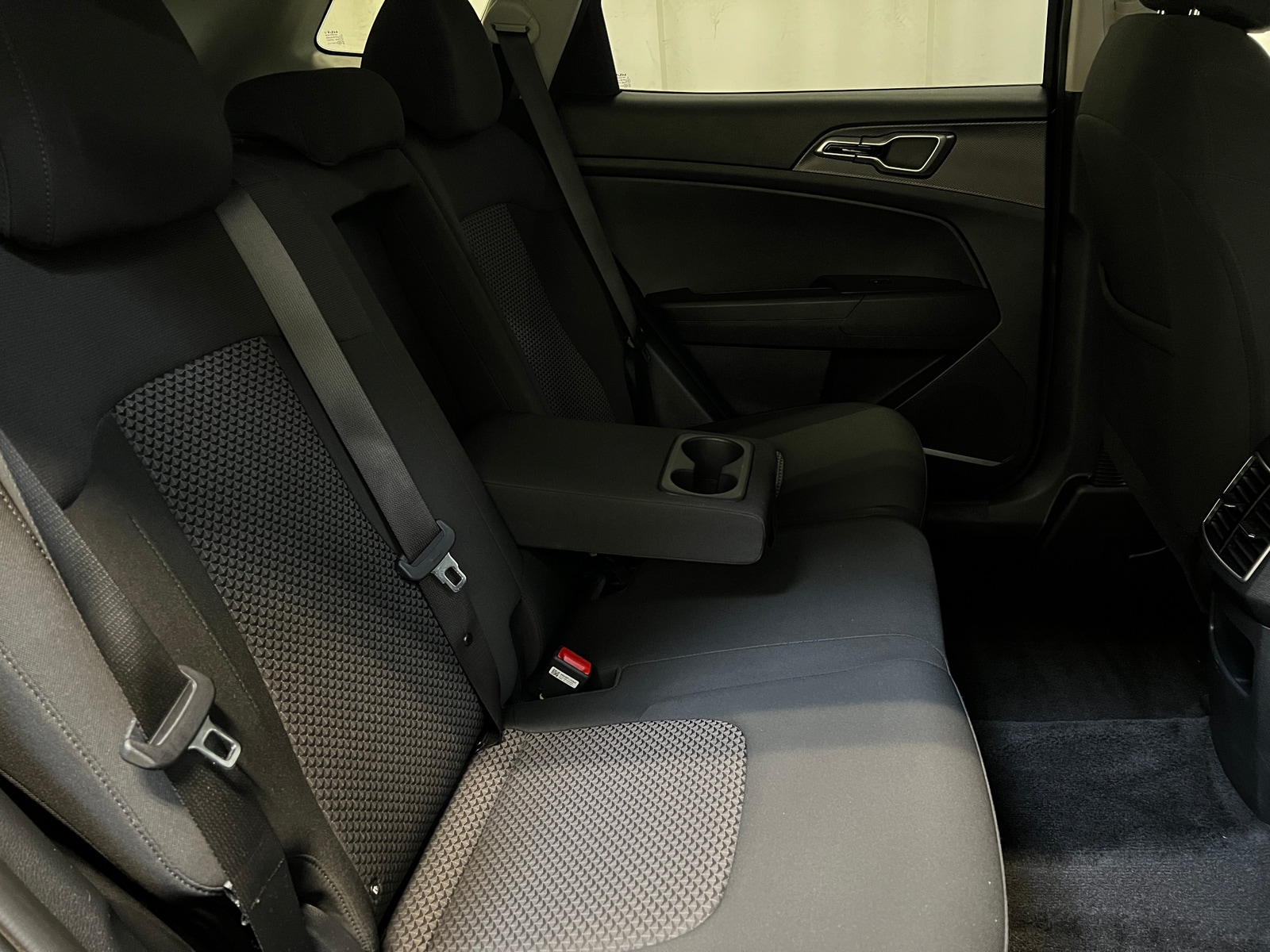 Thumbnail: 2025 Kia Sportage - 6