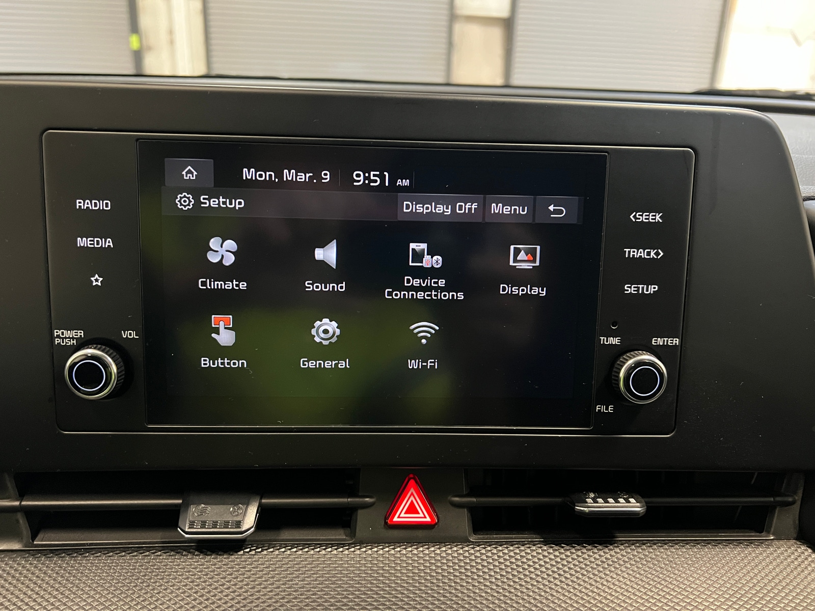 Thumbnail: 2025 Kia Sportage - 4