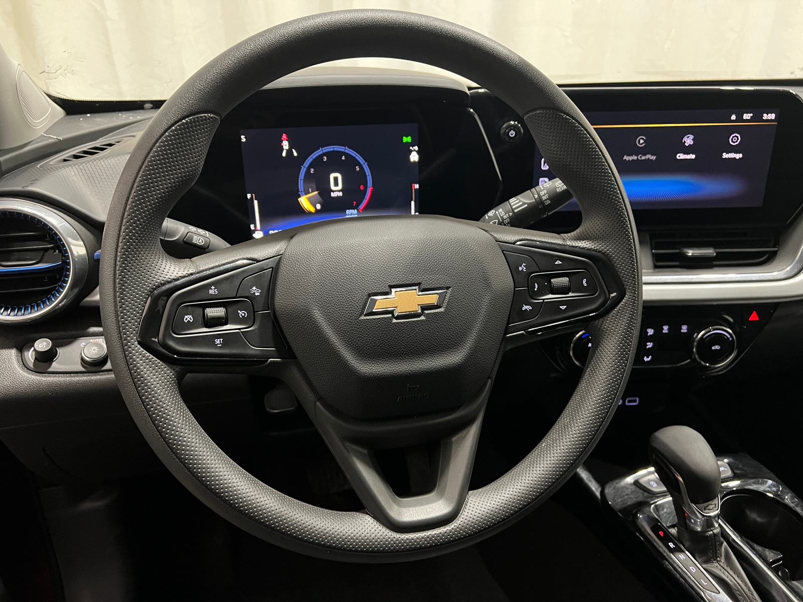 Thumbnail: 2025 Chevrolet Trax - 5