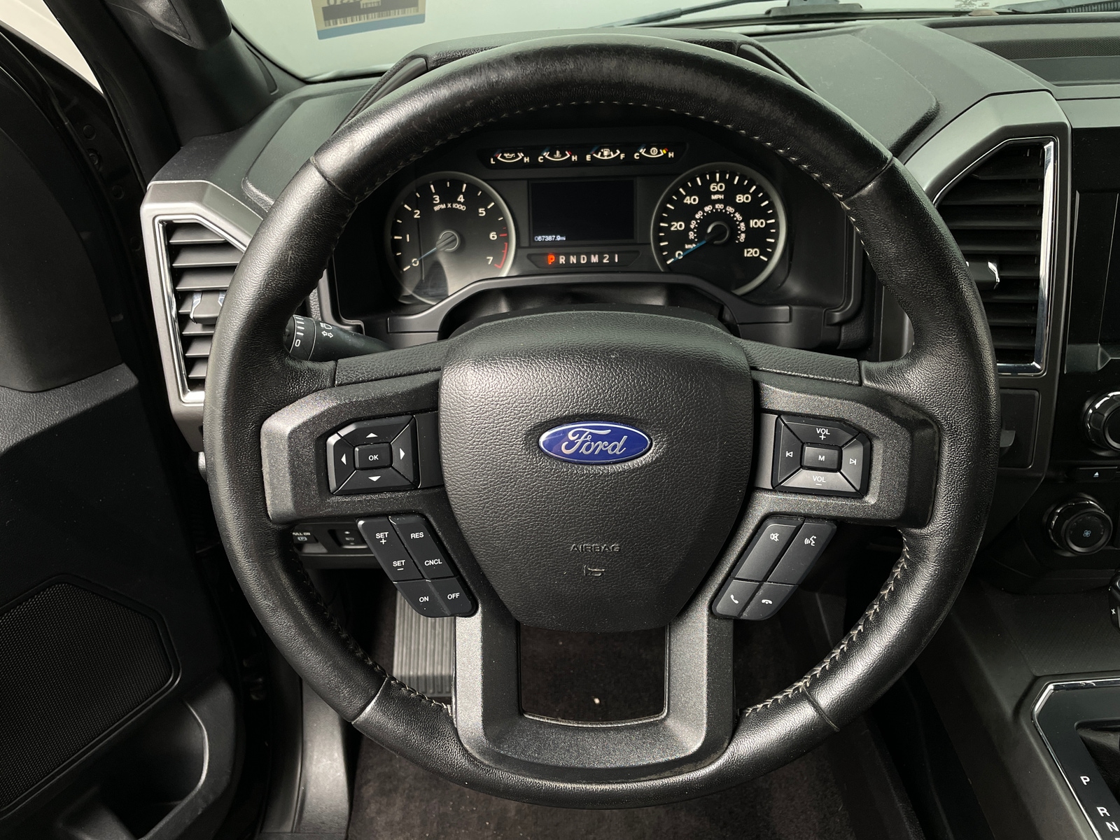 Thumbnail: 2017 Ford Econoline - 5