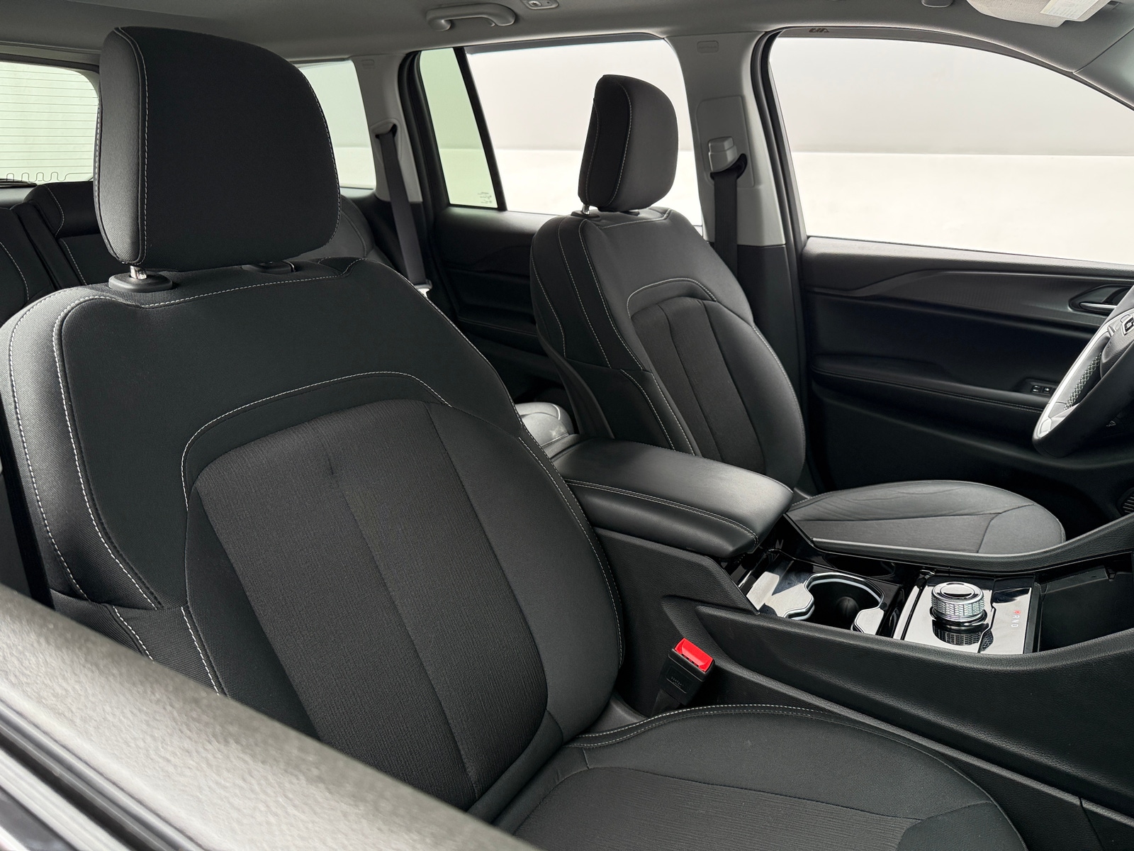 Thumbnail: 2023 Jeep Grand Cherokee - 2