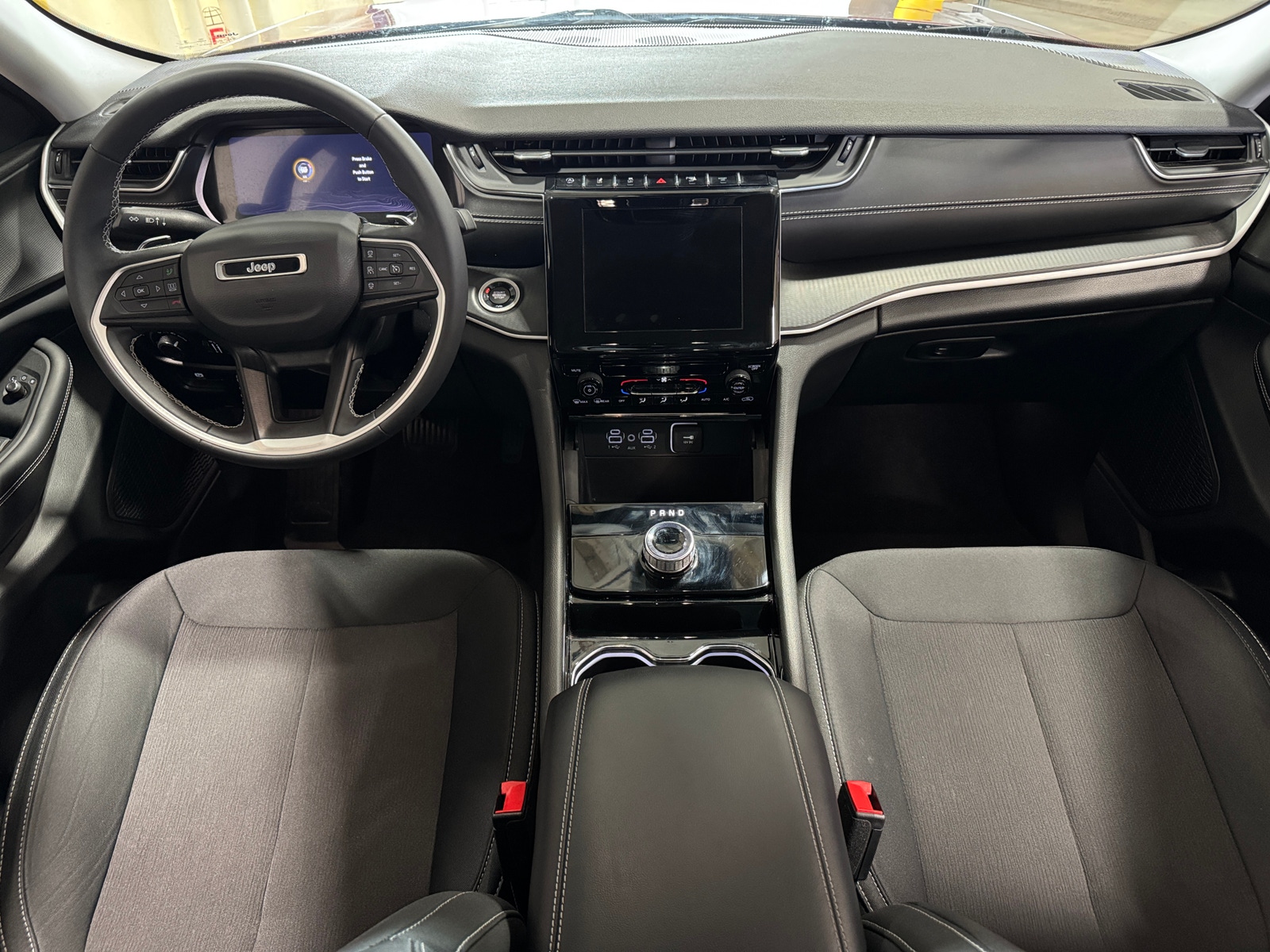 Thumbnail: 2023 Jeep Grand Cherokee - 3