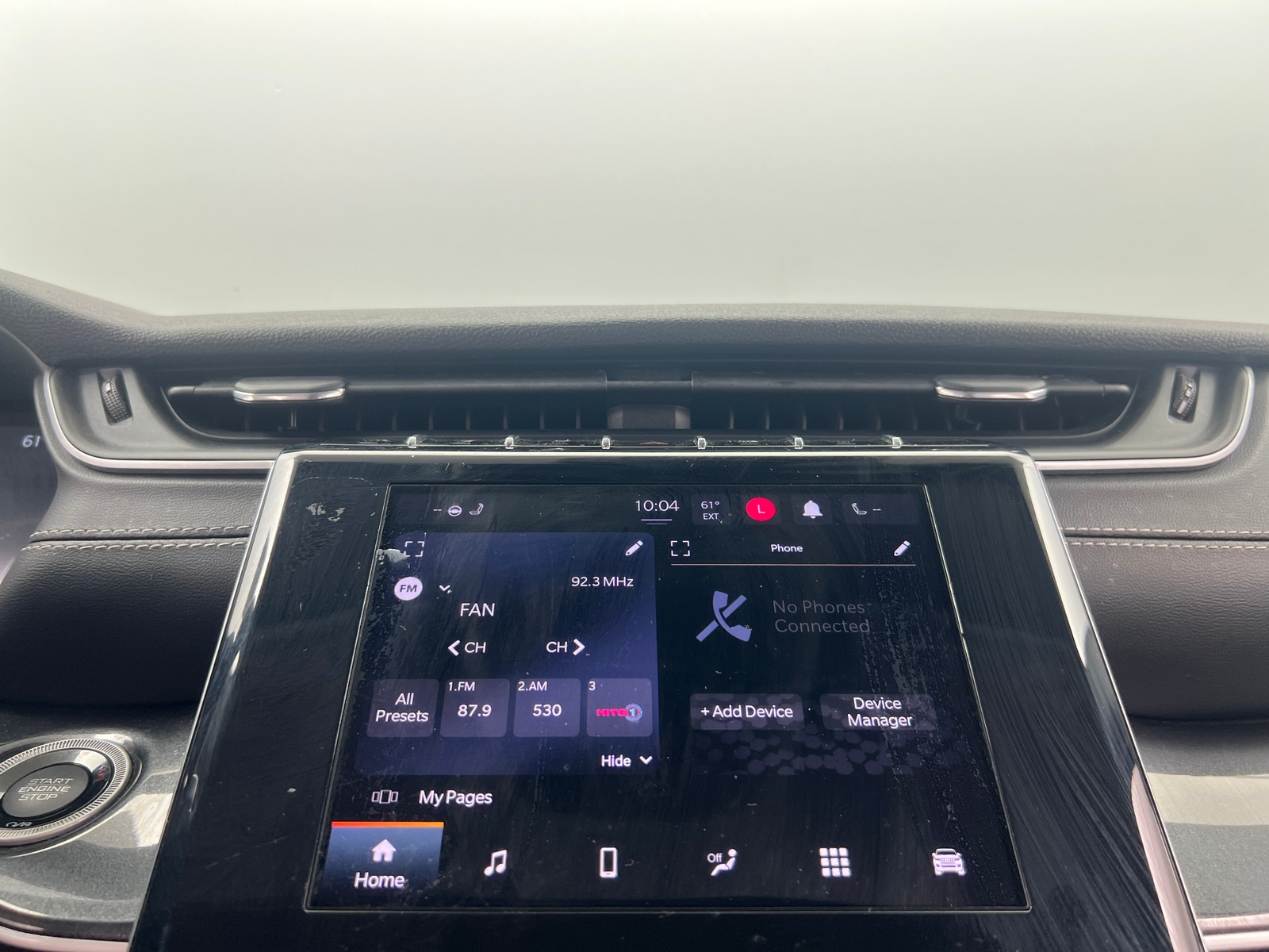 Thumbnail: 2023 Jeep Grand Cherokee L - 4