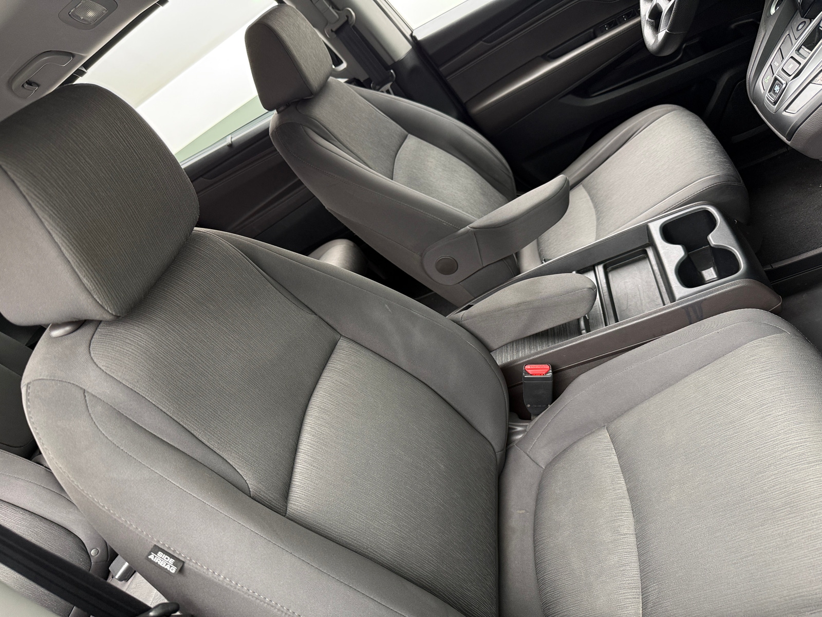 Thumbnail: 2019 Honda Odyssey - 2