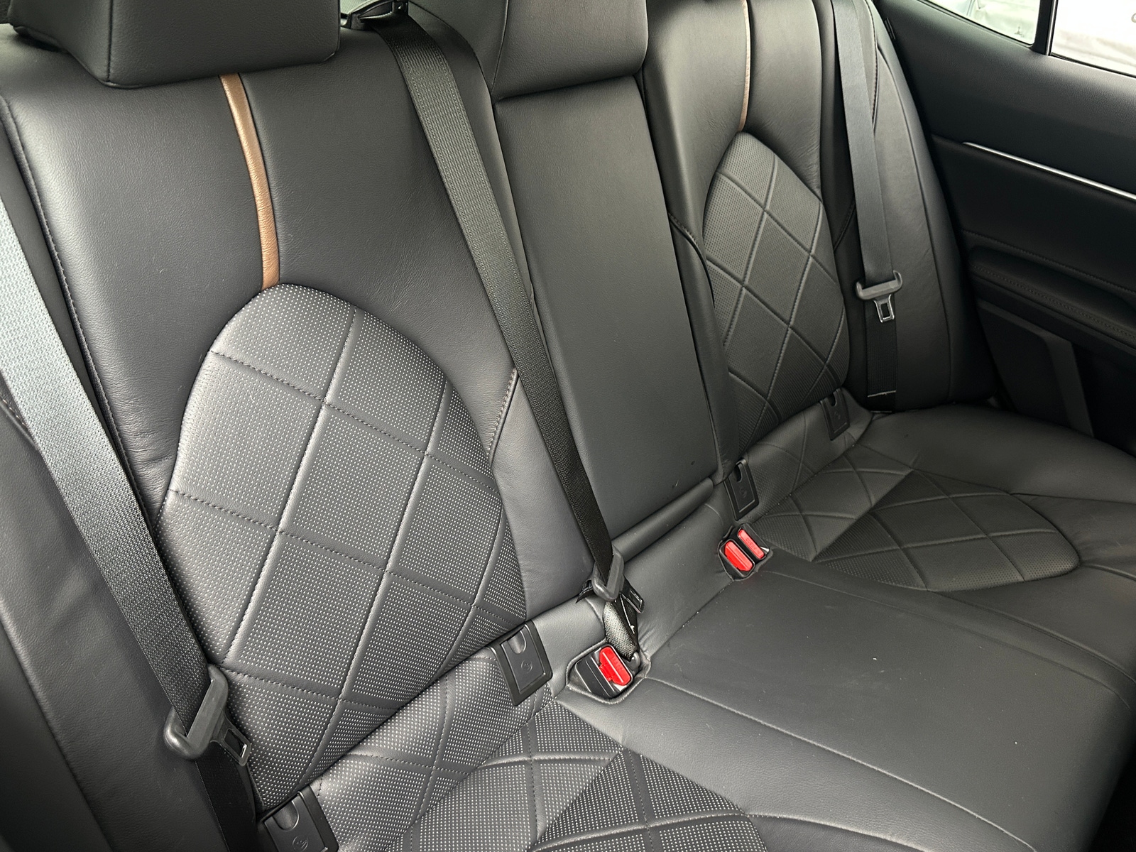 Thumbnail: 2018 Toyota Camry - 6