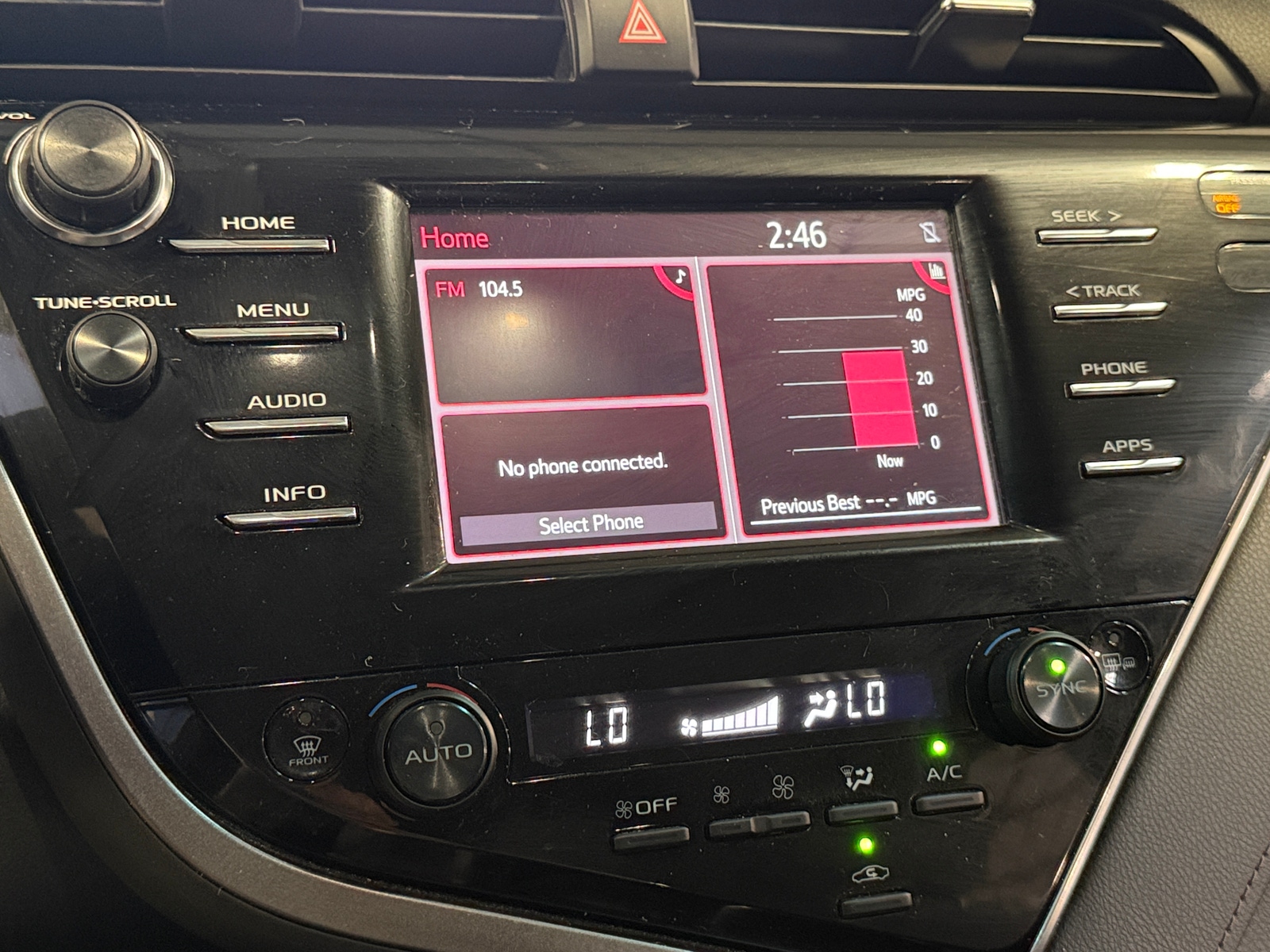 Thumbnail: 2018 Toyota Camry - 4