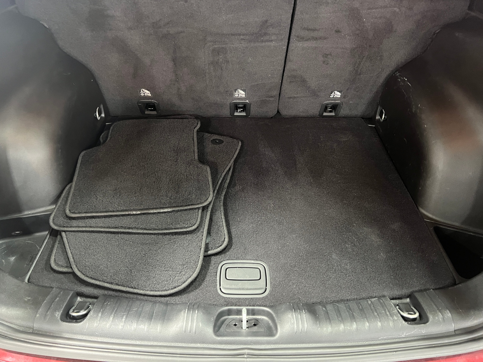 Thumbnail: 2022 Jeep Compass - 6