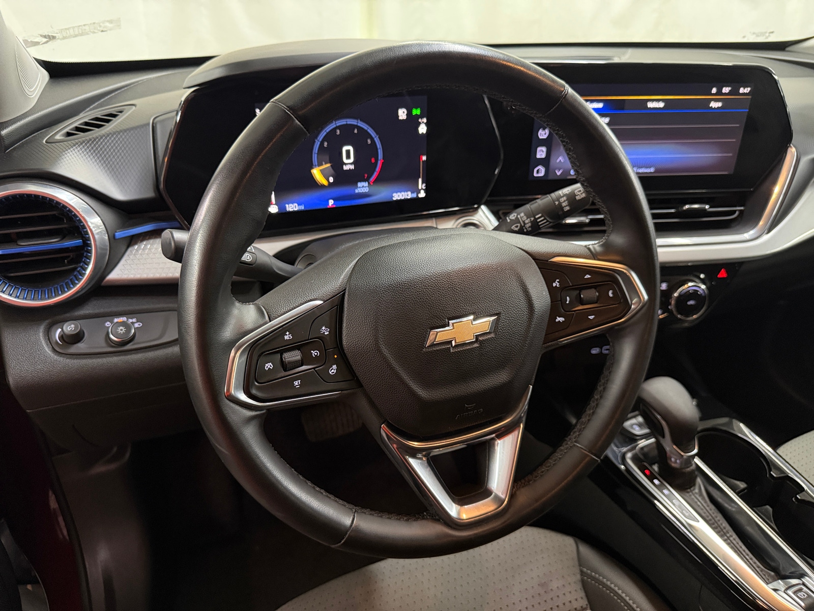 Thumbnail: 2024 Chevrolet Trax - 4