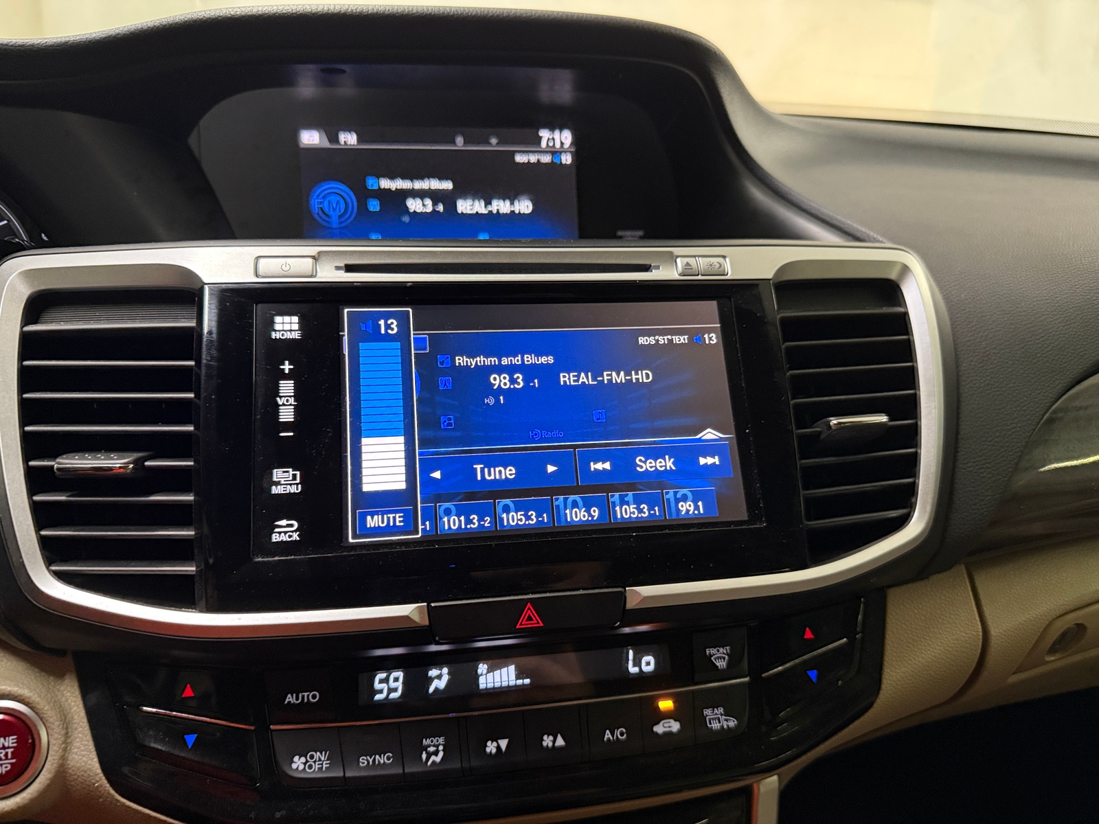 Thumbnail: 2016 Honda Accord - 3