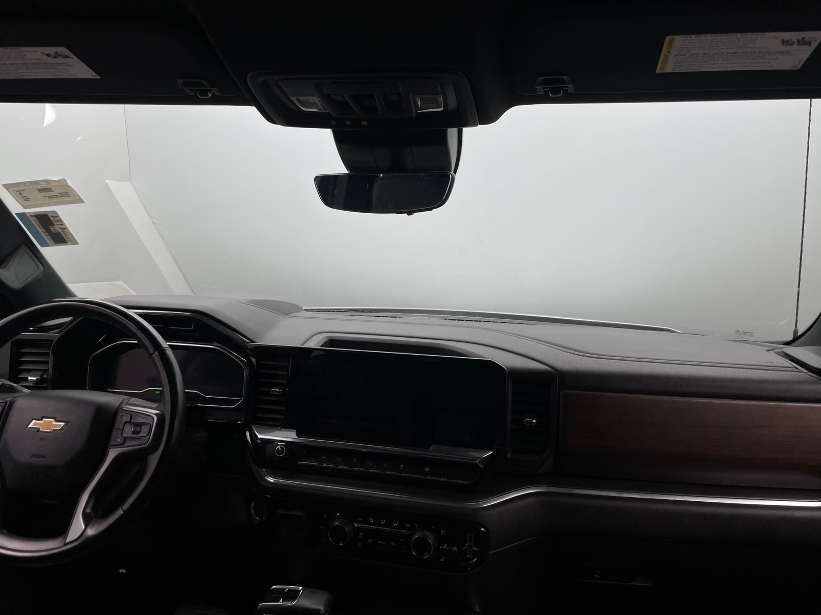 Thumbnail: 2024 Chevrolet Silverado 1500 - 2