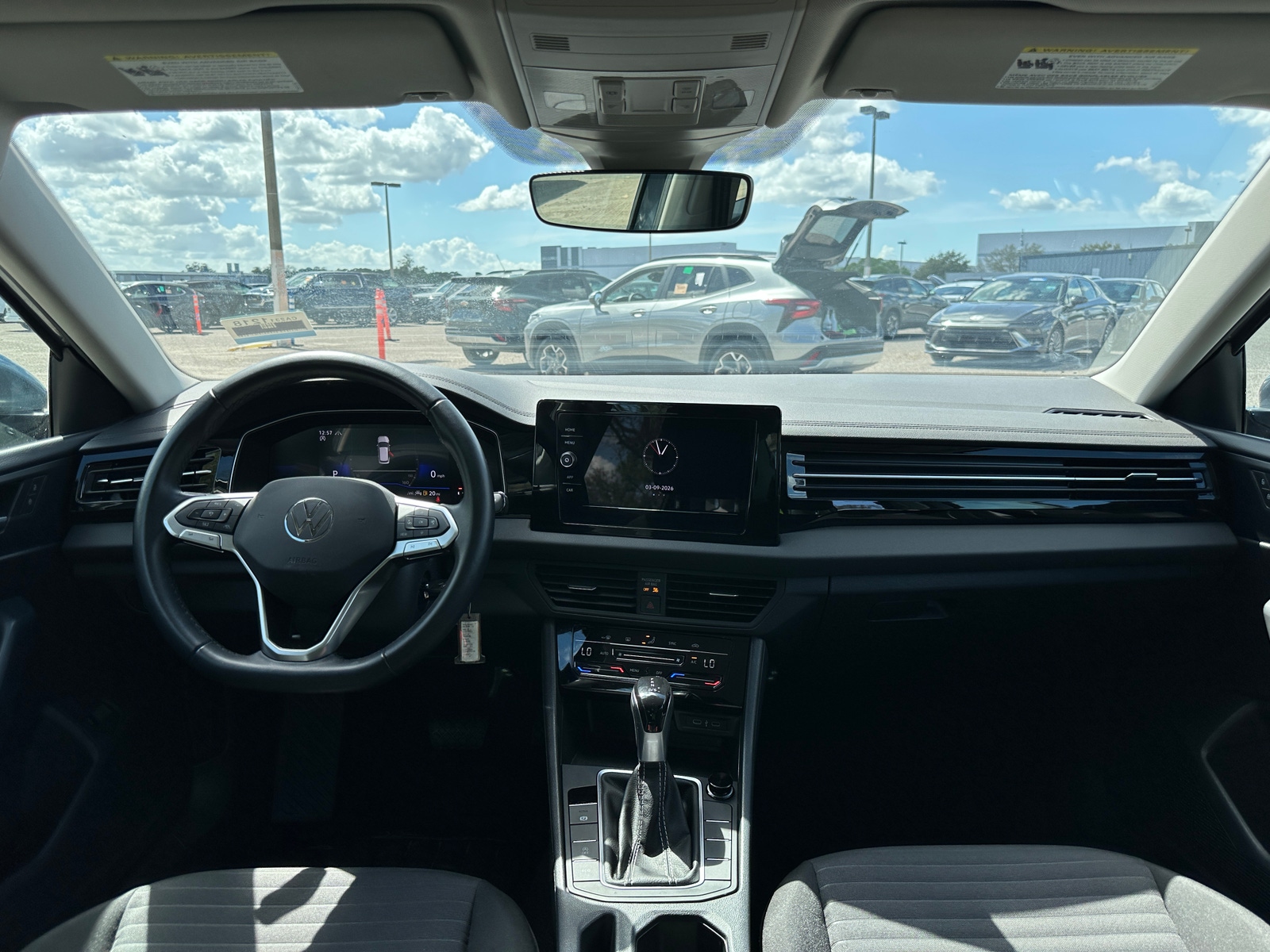 Thumbnail: 2025 Volkswagen Jetta - 3