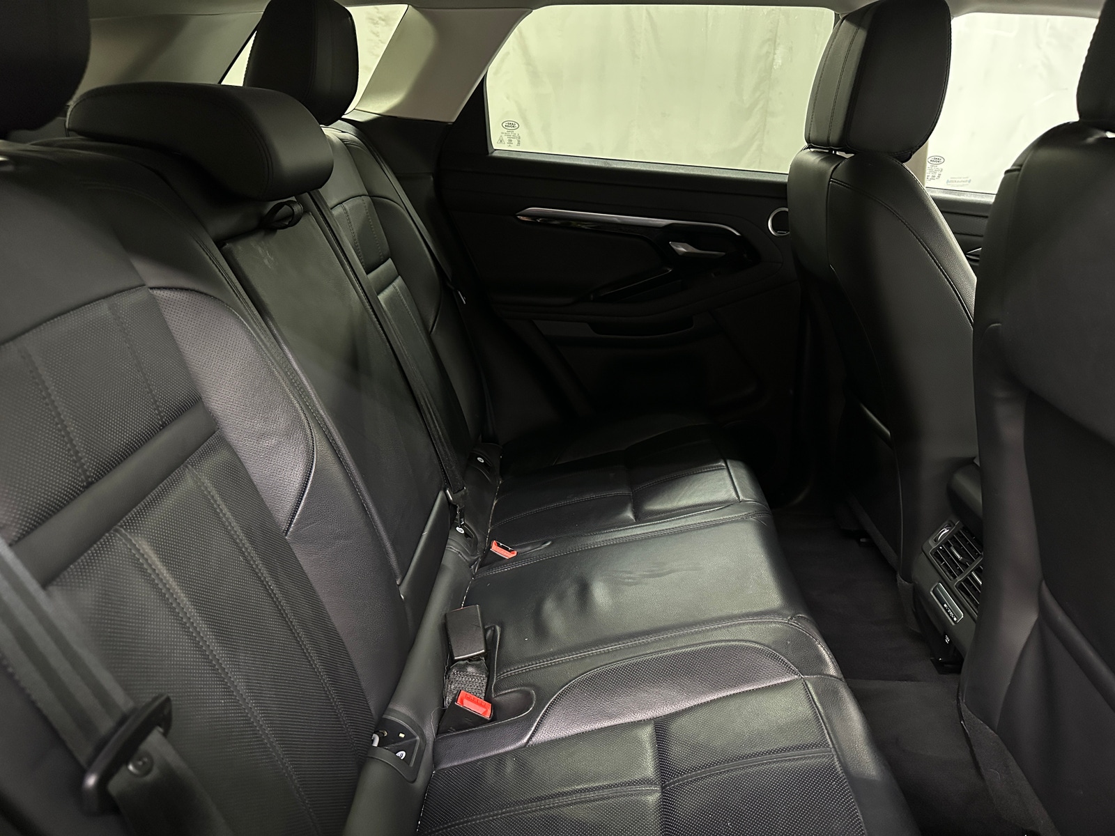 Thumbnail: 2020 Land Rover Range Rover Evoque - 5