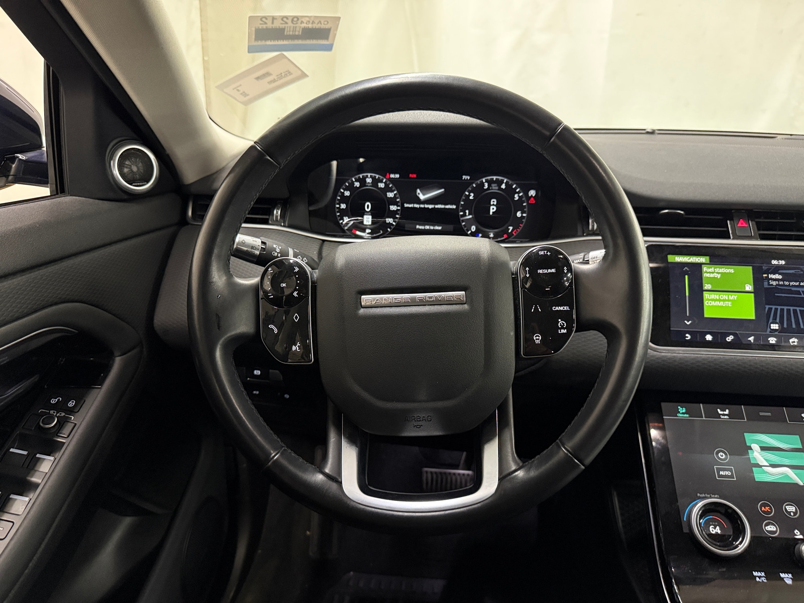 Thumbnail: 2020 Land Rover Range Rover Evoque - 4