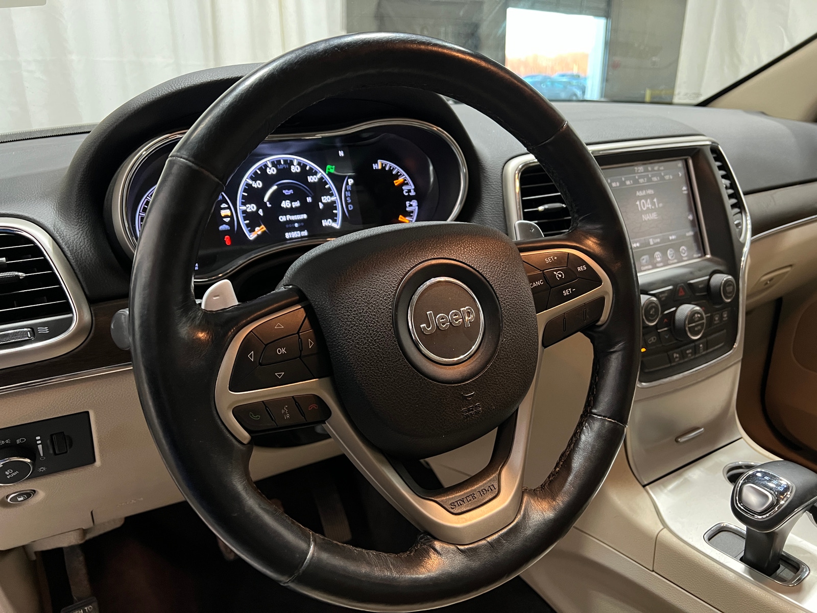 Thumbnail: 2015 Jeep Grand Cherokee - 4