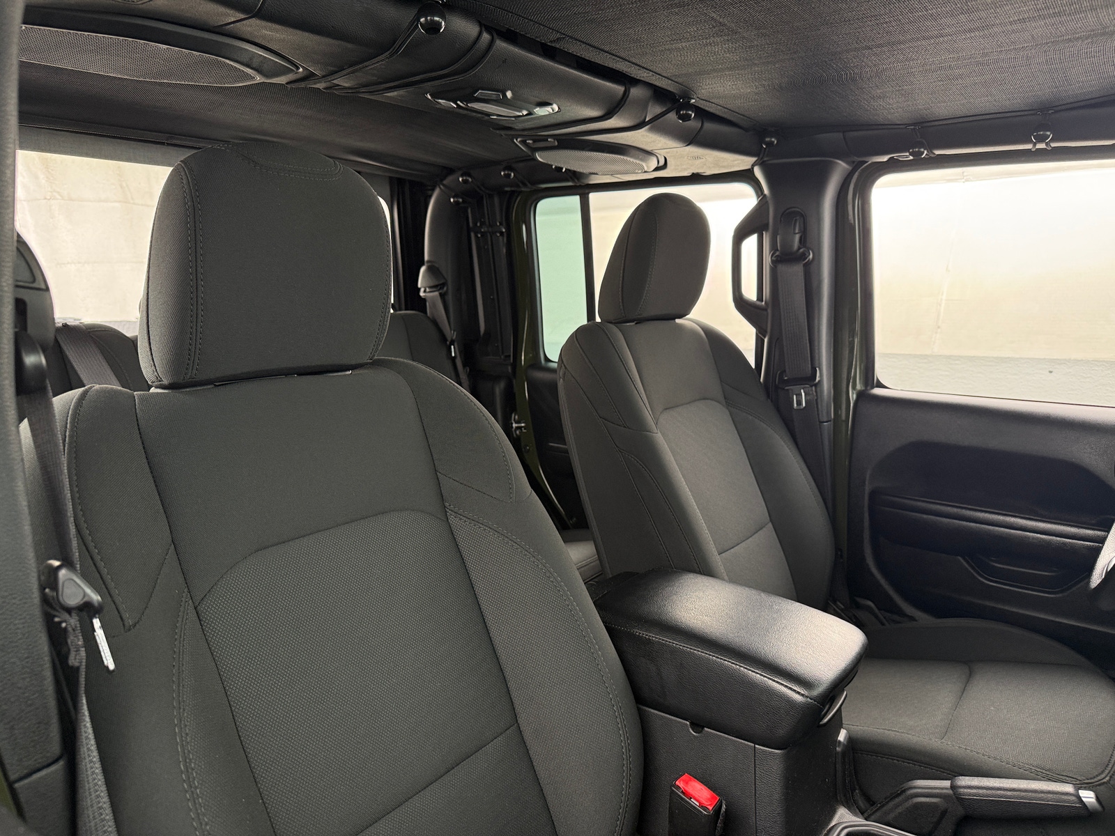 Thumbnail: 2021 Jeep Gladiator - 2