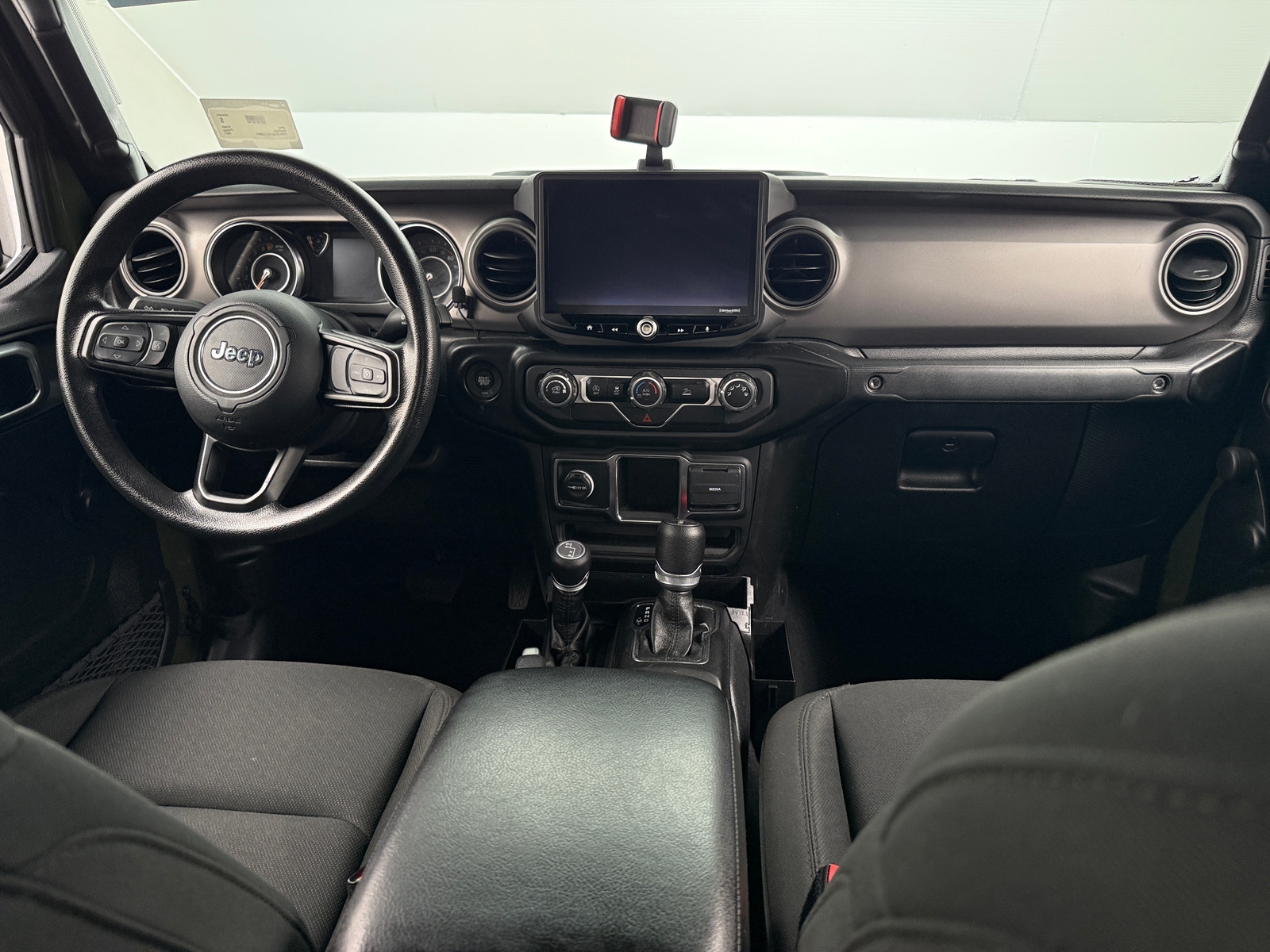 Thumbnail: 2021 Jeep Gladiator - 3