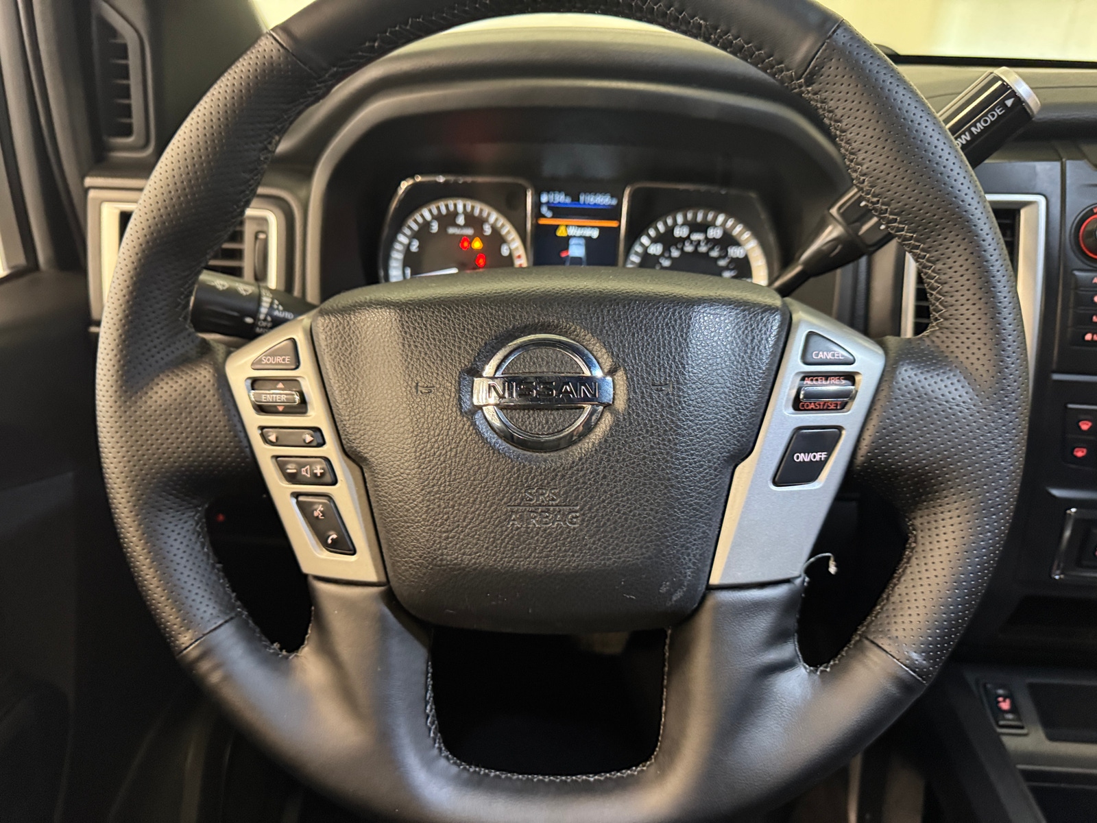 Thumbnail: 2019 Nissan Titan - 5