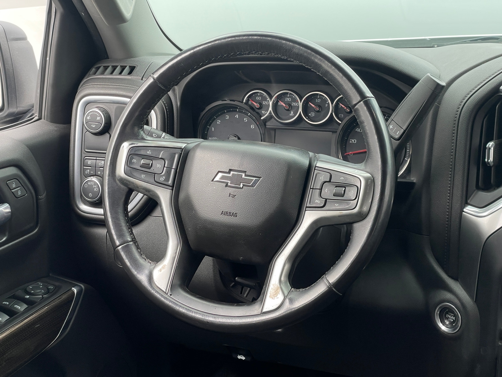 Thumbnail: 2019 Chevrolet Silverado 1500 - 5