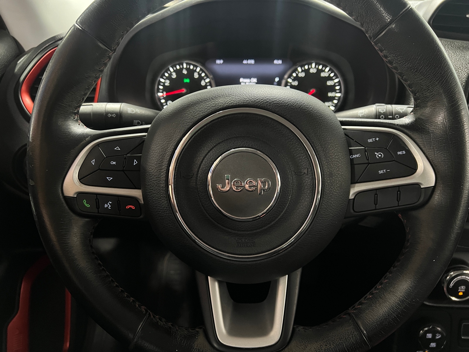 Thumbnail: 2017 Jeep Renegade - 5