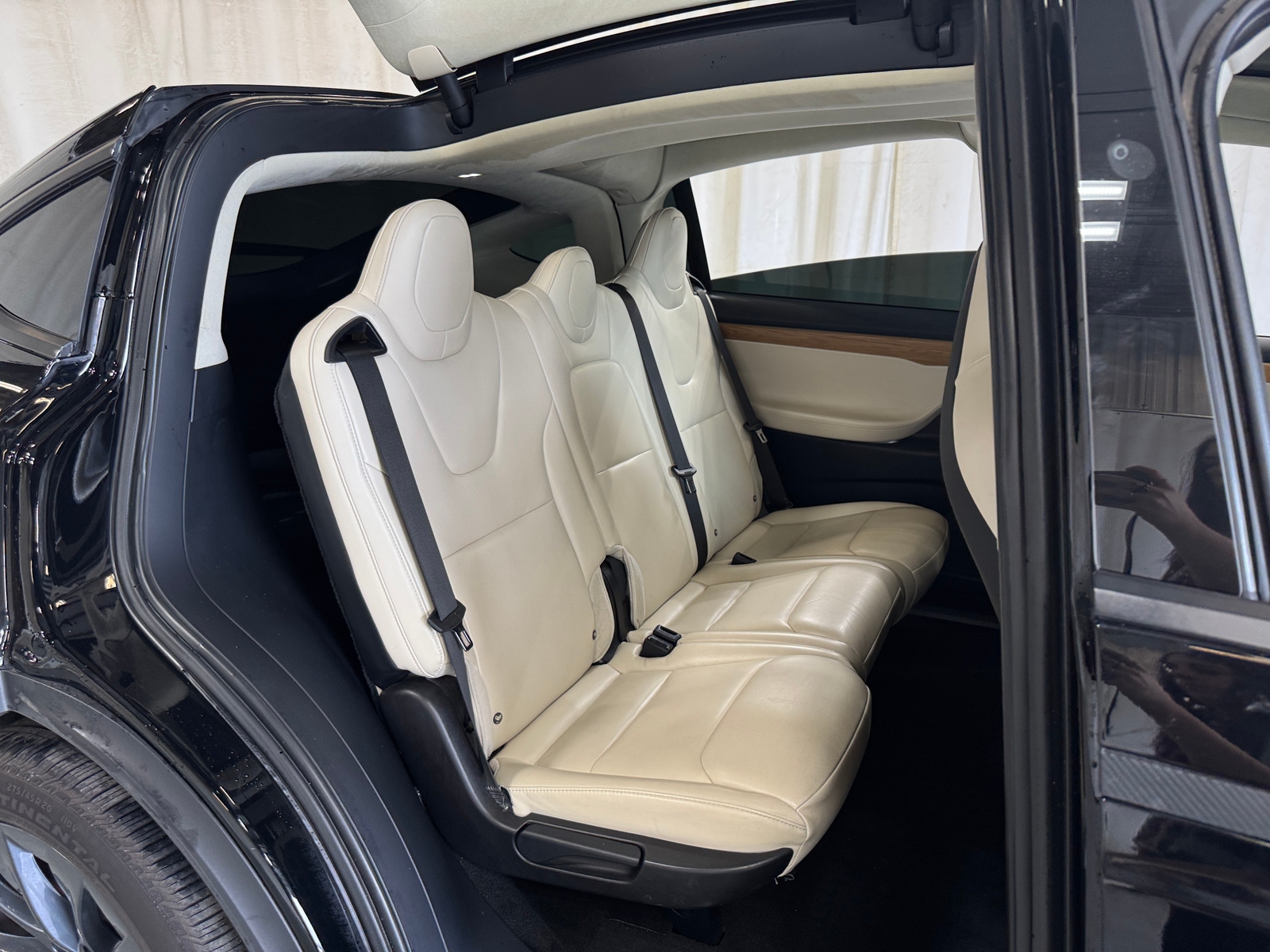 Thumbnail: 2018 Tesla Model X - 5