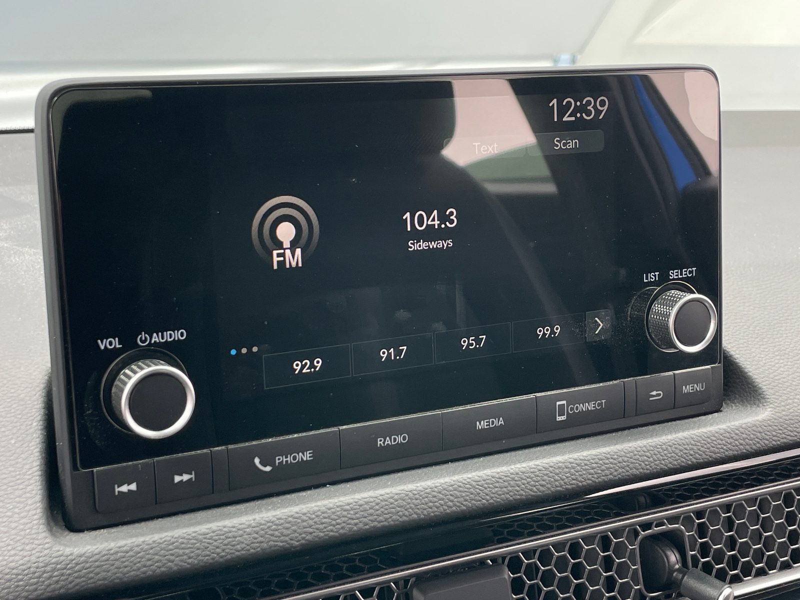 Thumbnail: 2024 Honda Civic - 4