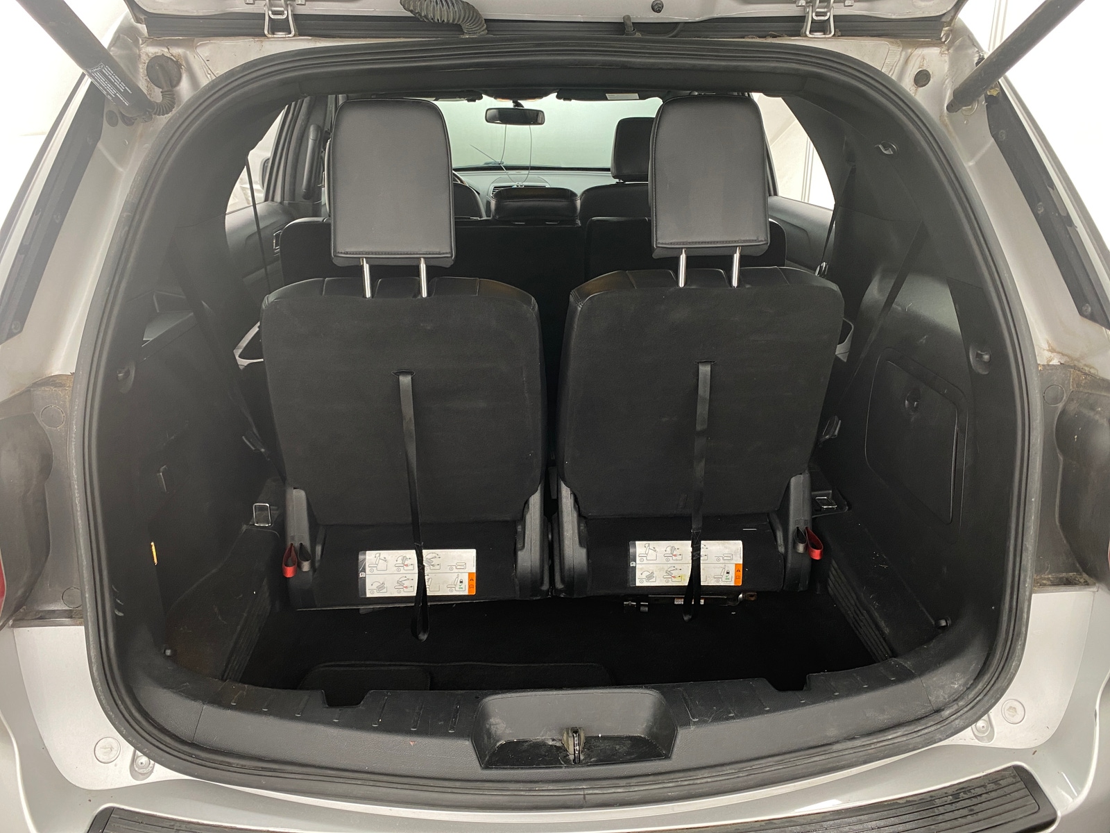 Thumbnail: 2019 Ford Explorer - 7