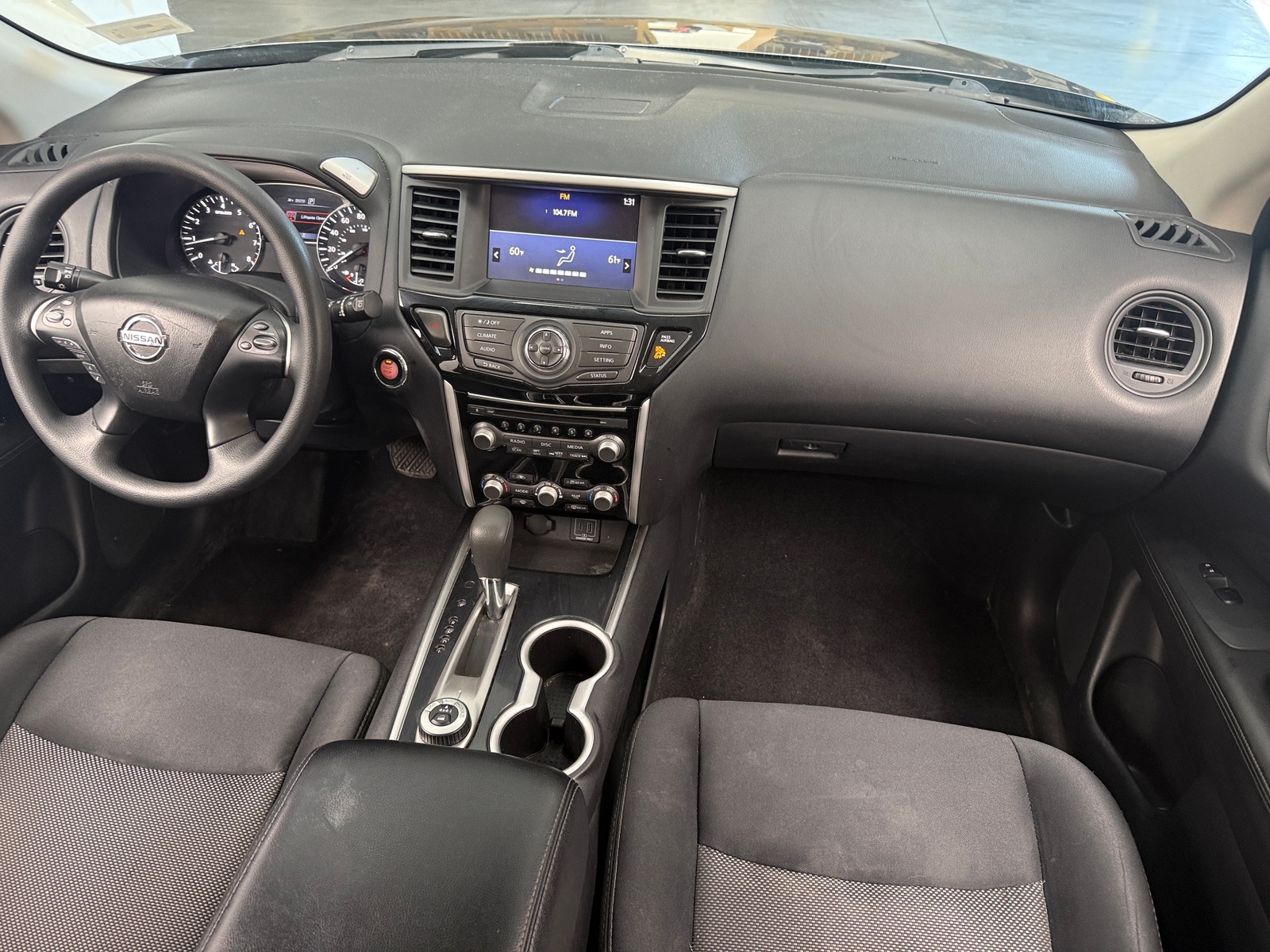 Thumbnail: 2019 Nissan Pathfinder - 3