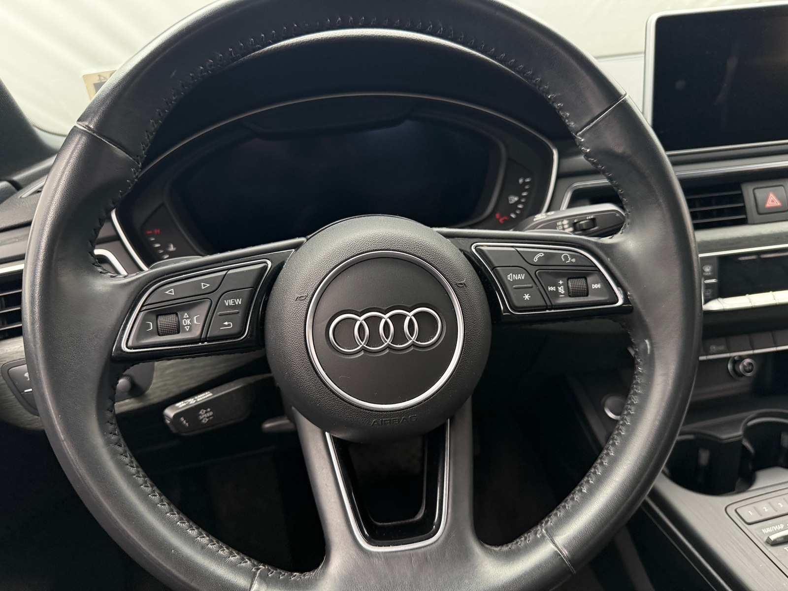 Thumbnail: 2018 Audi A4 - 4