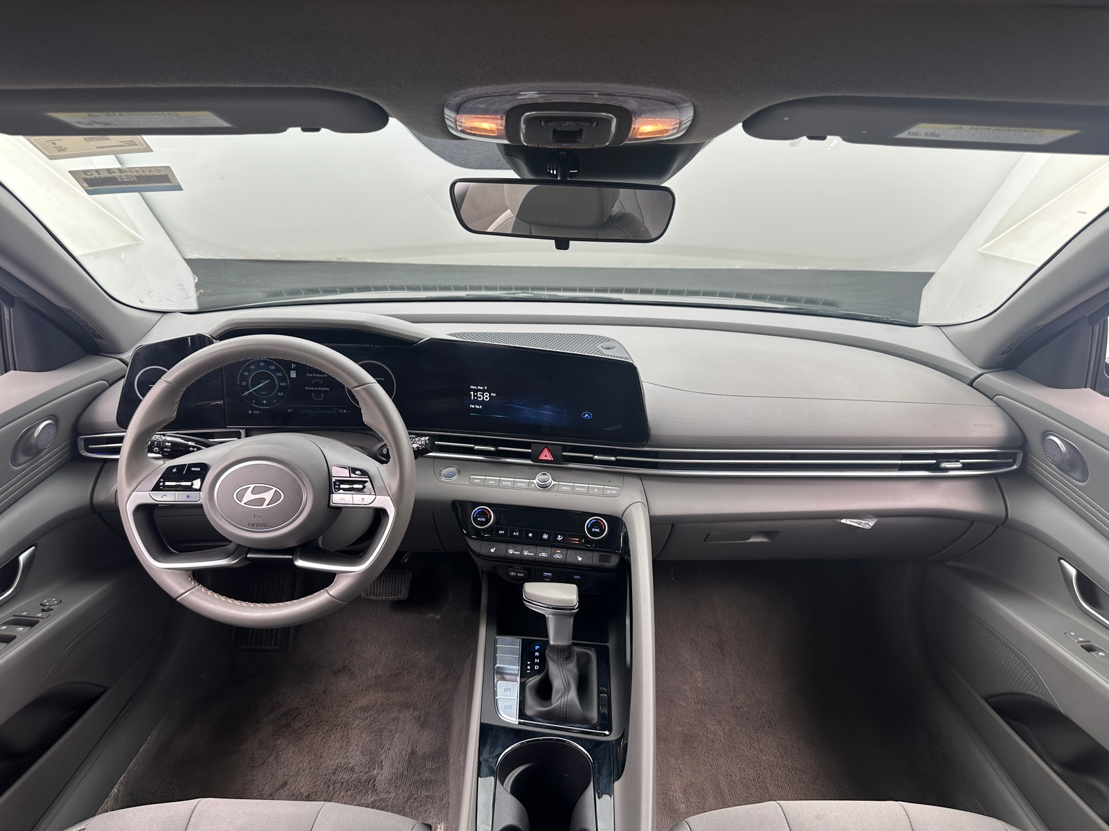 Thumbnail: 2025 Hyundai Elantra - 3