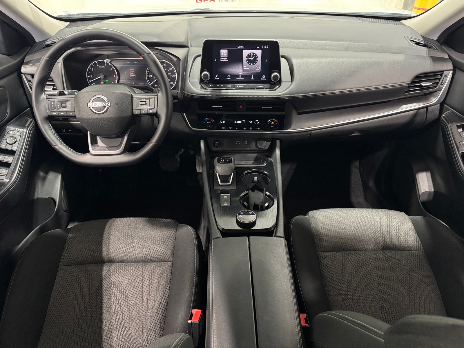 Thumbnail: 2025 Nissan Rogue - 3