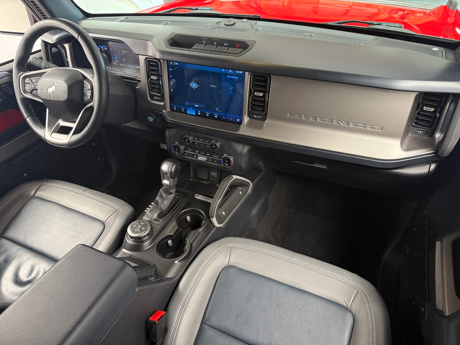 Thumbnail: 2022 Ford Bronco - 3