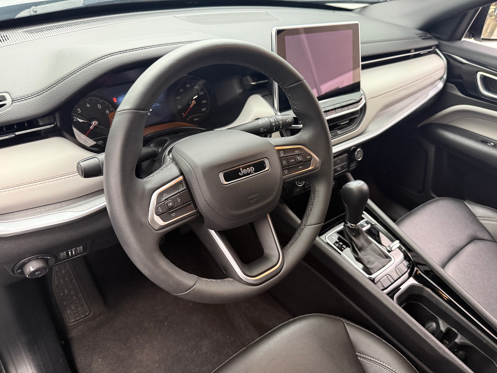 Thumbnail: 2025 Jeep Compass - 4