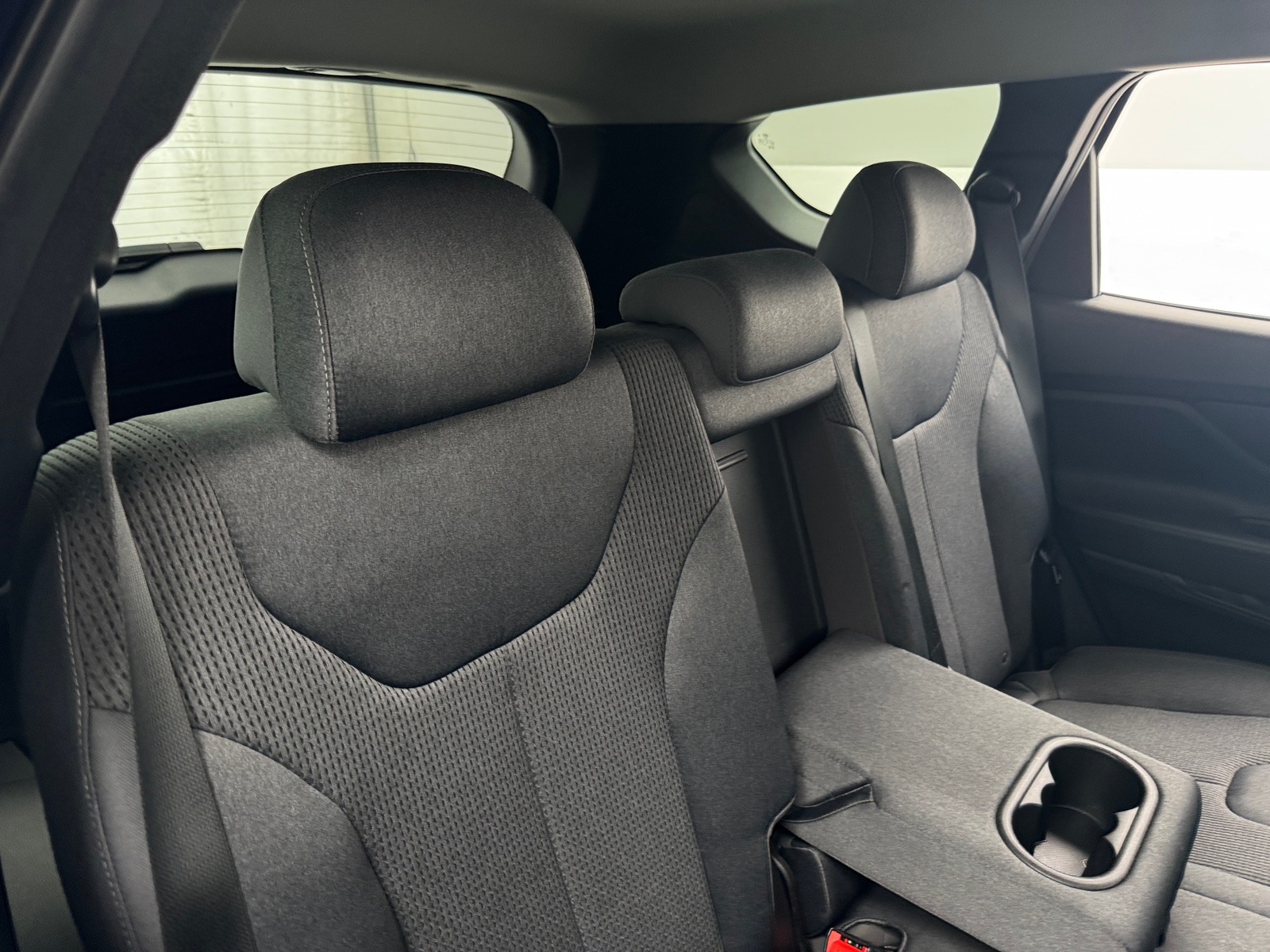 Thumbnail: 2019 Hyundai Santa Fe - 6