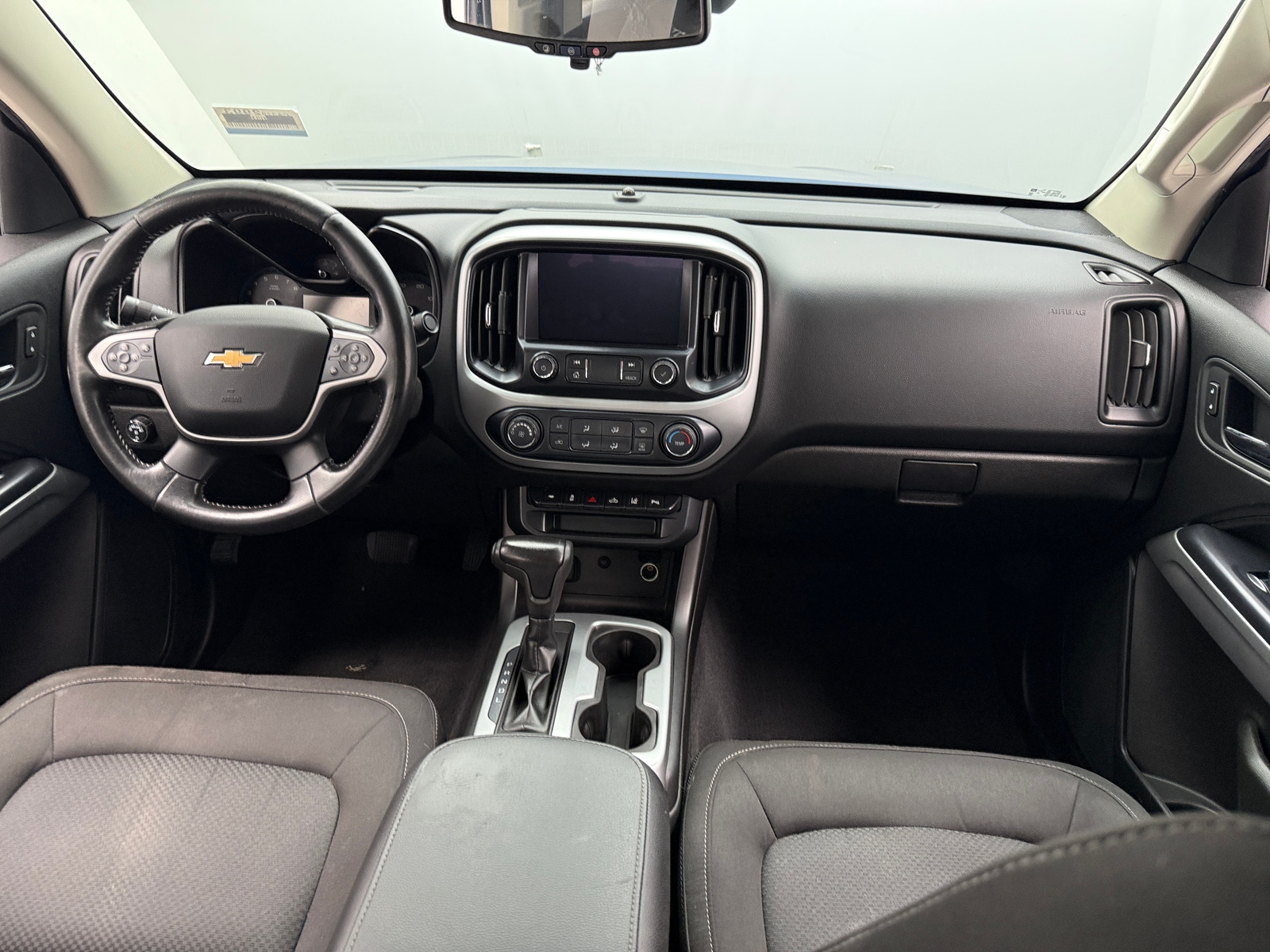 Thumbnail: 2020 Chevrolet Colorado - 3