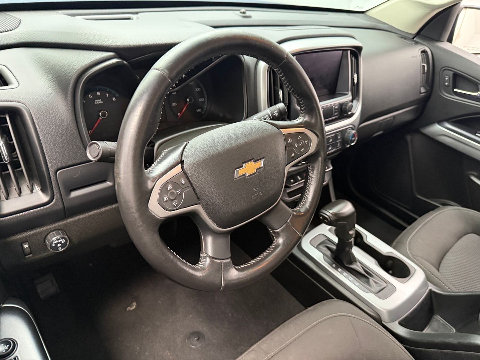 Thumbnail: 2020 Chevrolet Colorado - 5
